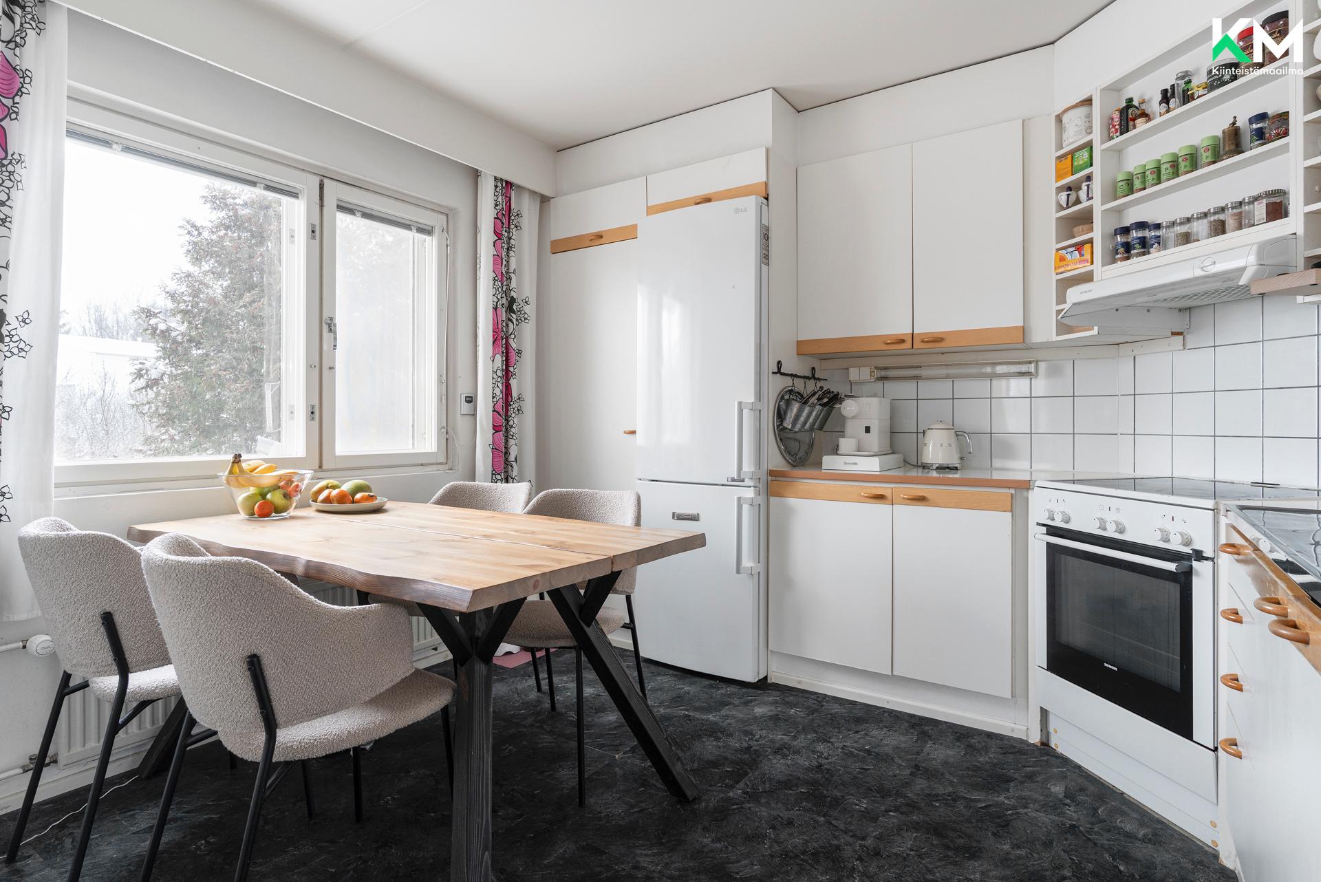 Myrttitie 3, Pukinmäki, Helsinki