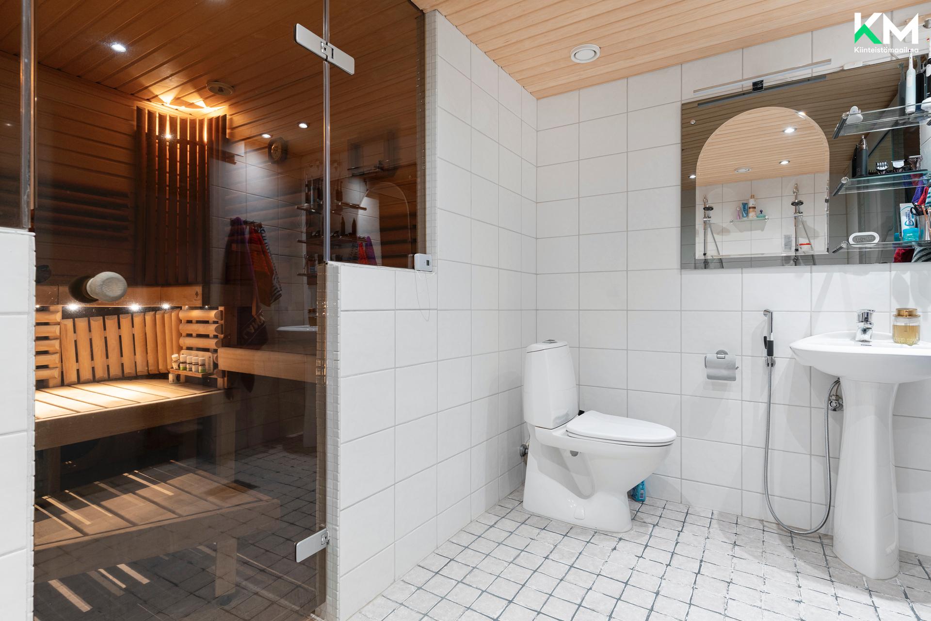 Myrttitie 3, Pukinmäki, Helsinki