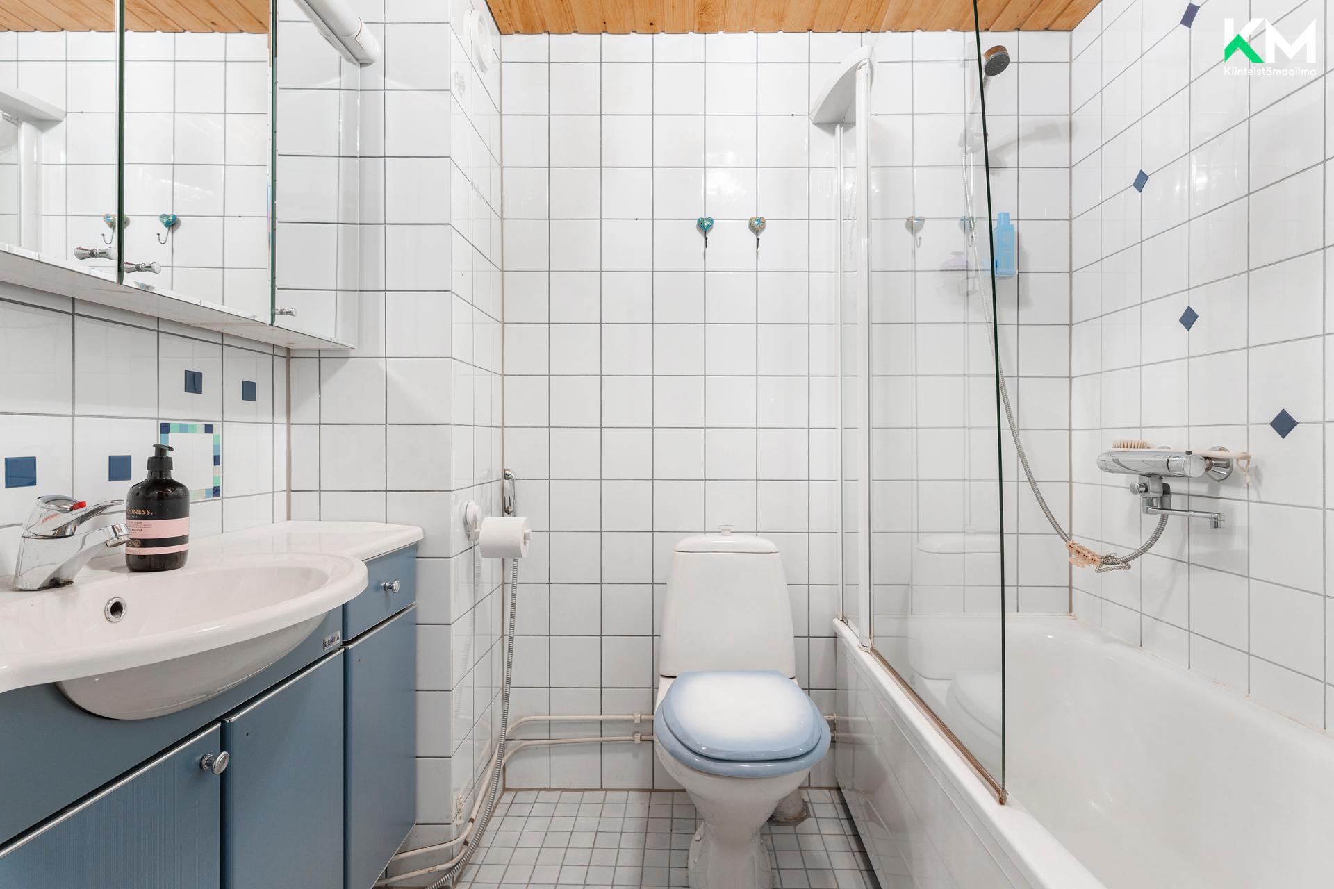 Myrttitie 3, Pukinmäki, Helsinki