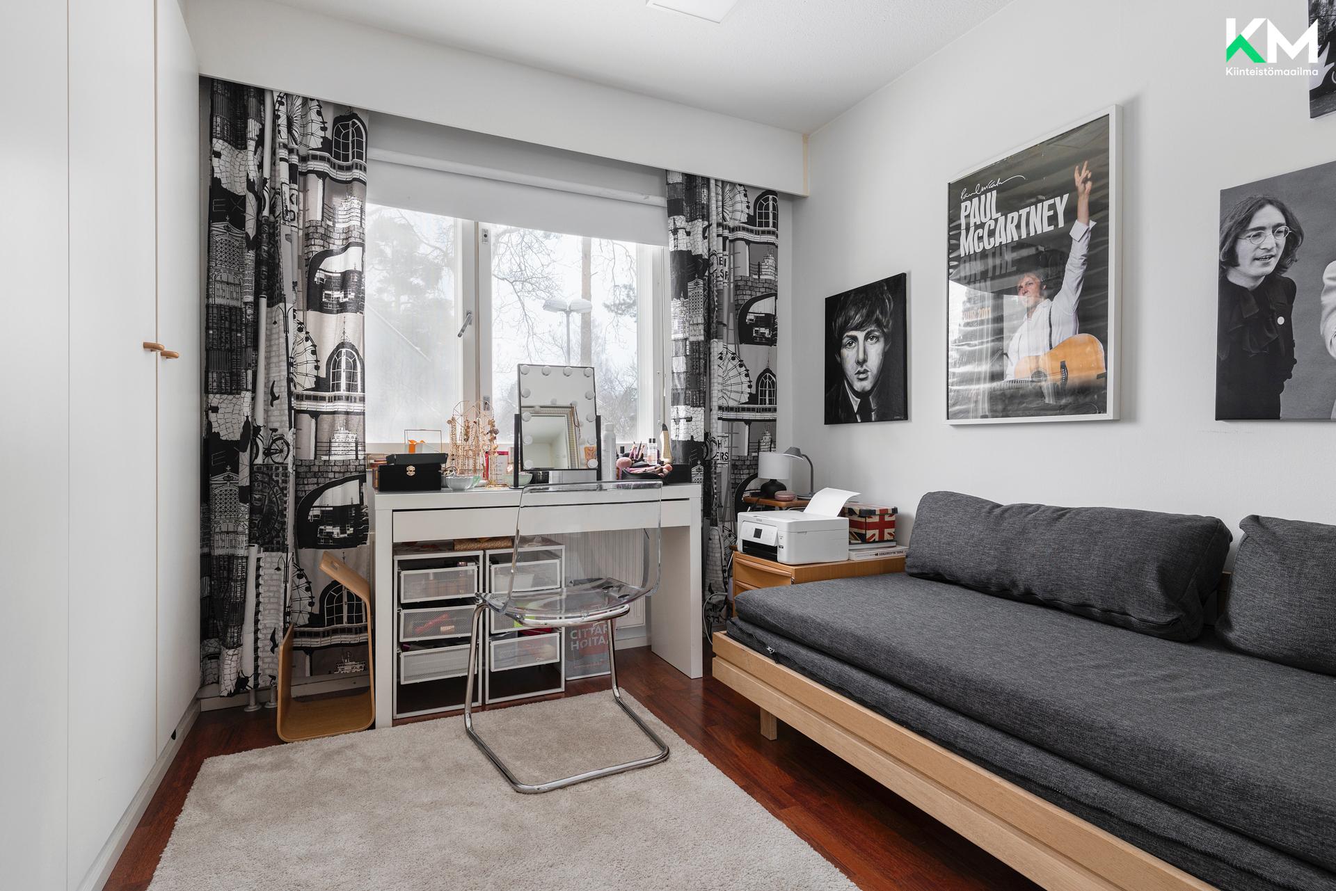 Myrttitie 3, Pukinmäki, Helsinki