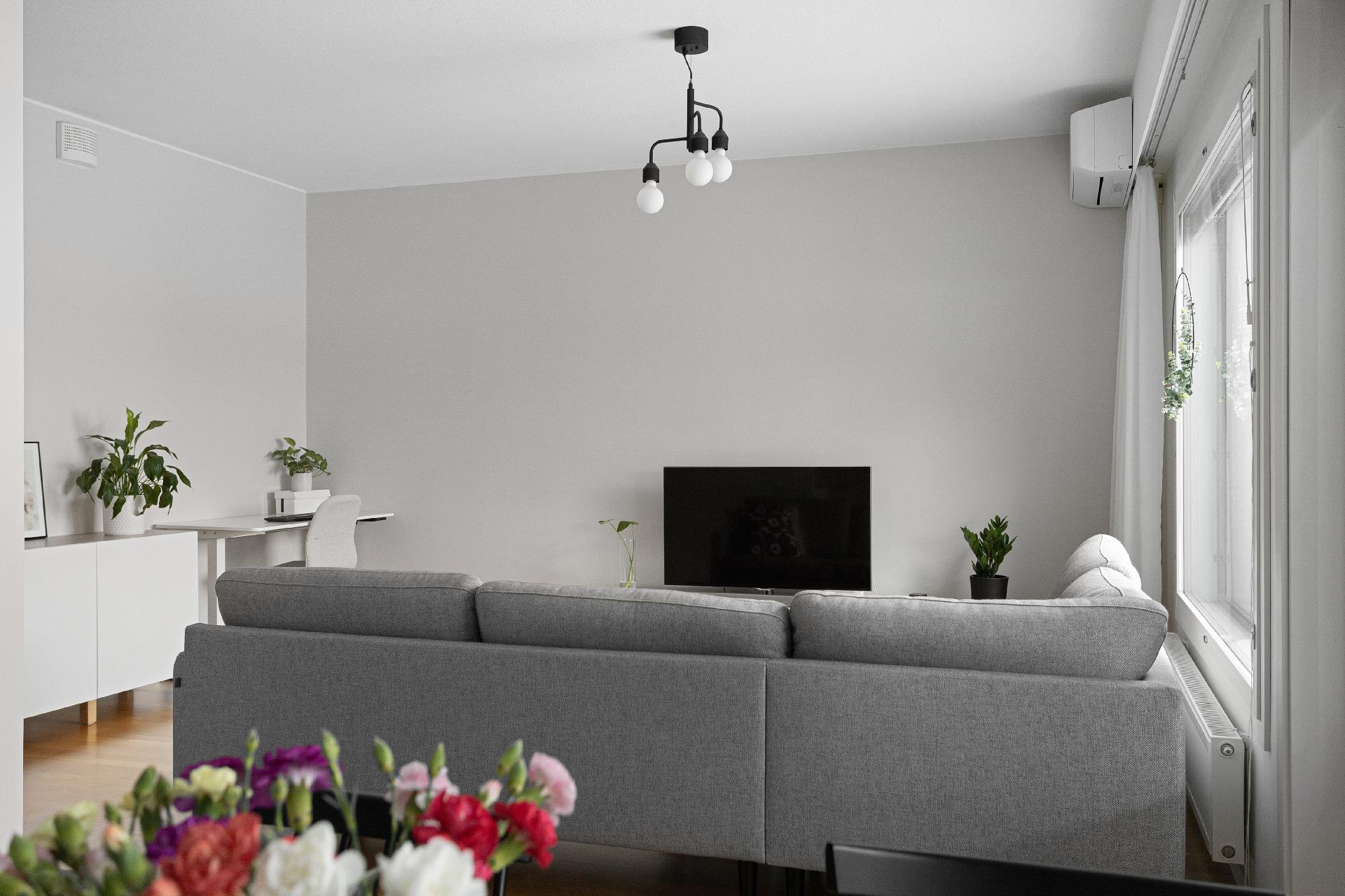 Torkkelintie 2, Ravilehto, Kouvola