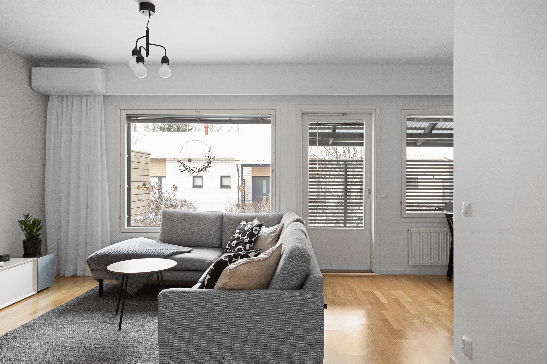 Torkkelintie 2, Ravilehto, Kouvola