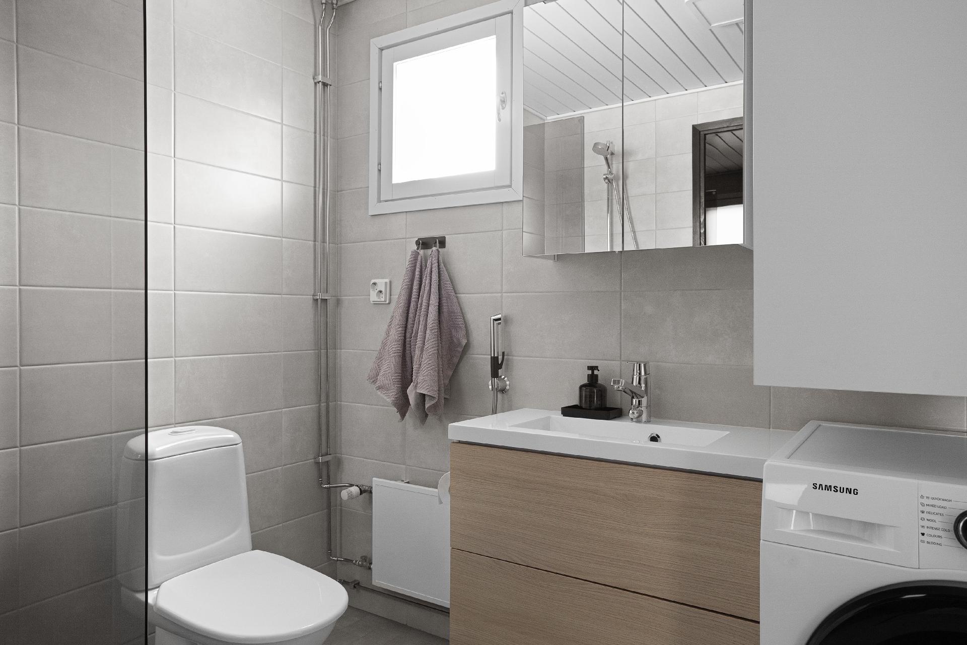 Torkkelintie 2, Ravilehto, Kouvola