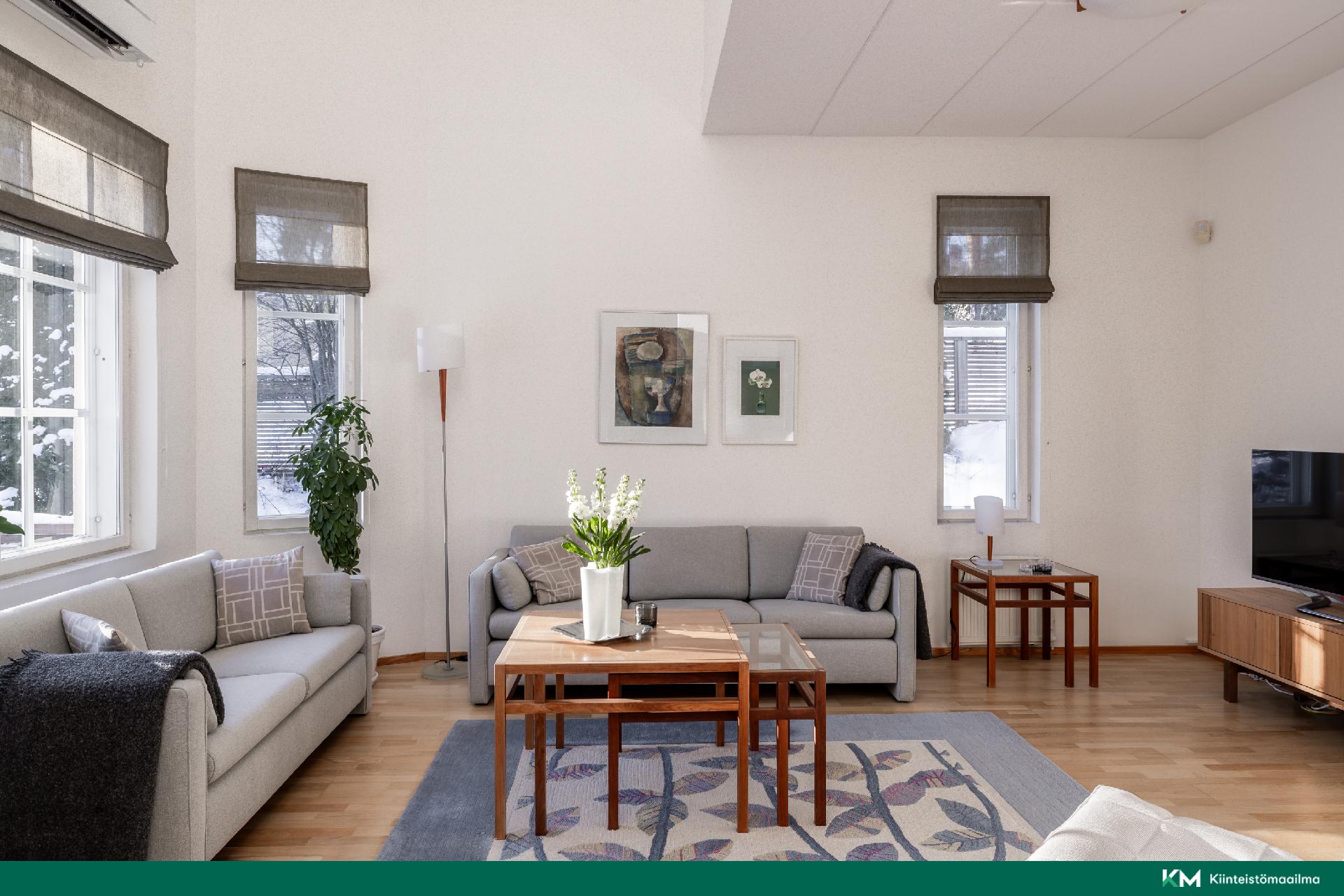 Kavallintie 37, Kauniainen