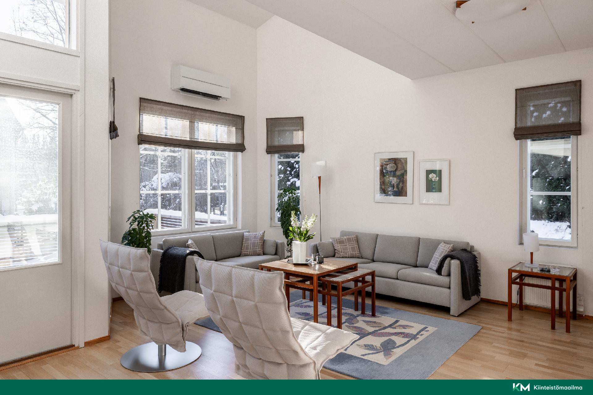 Kavallintie 37, Kauniainen