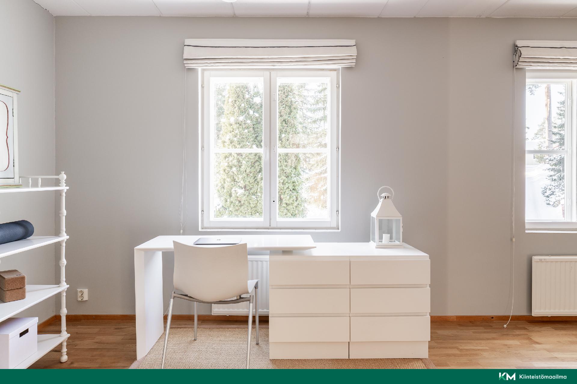 Kavallintie 37, Kauniainen