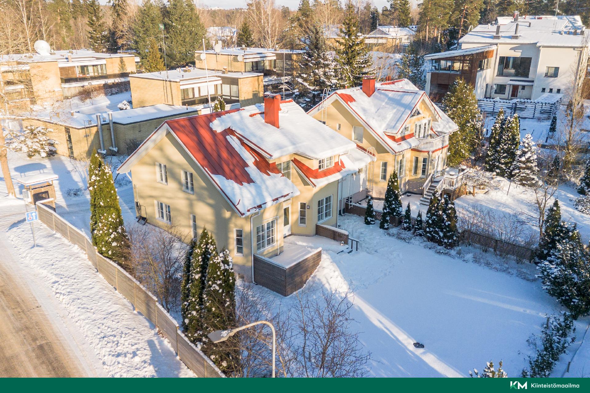 Kavallintie 37, Kauniainen