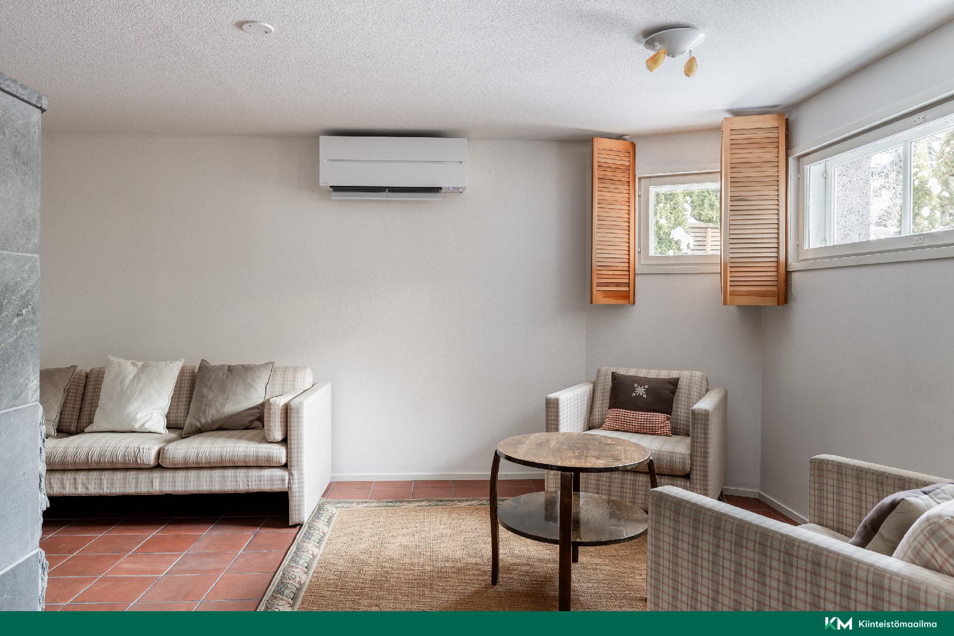 Kavallintie 37, Kauniainen