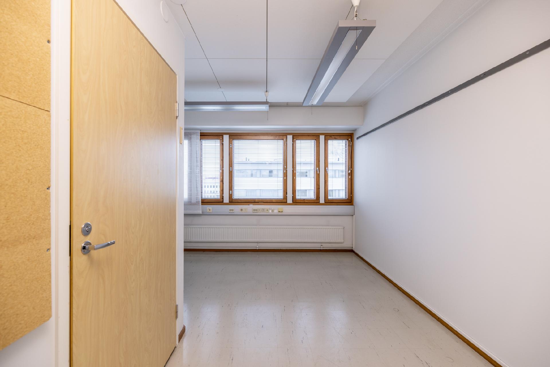 Porrassalmenkatu 8, Keskusta, Mikkeli