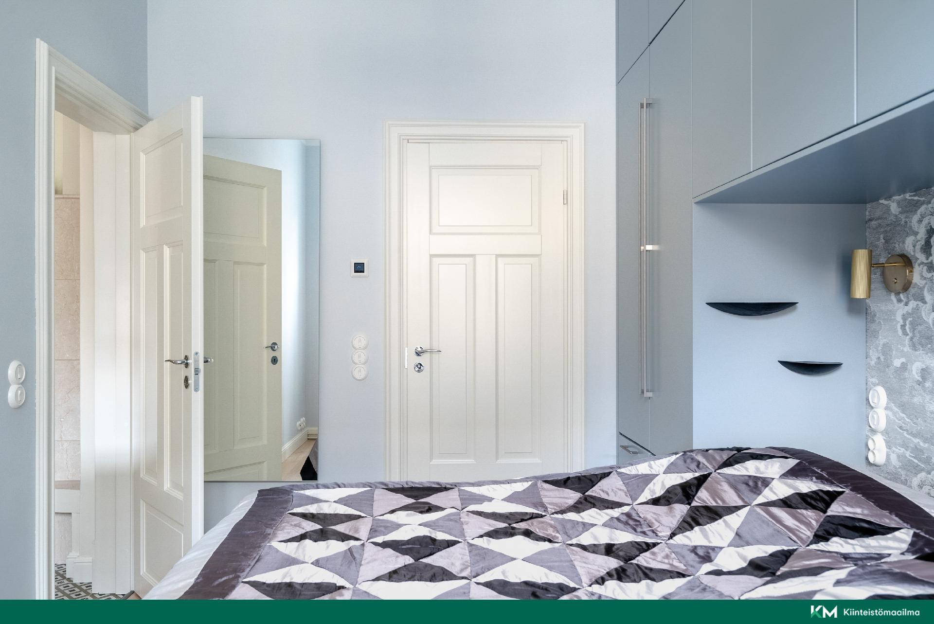 Yrjönkatu 25, Kamppi, Helsinki