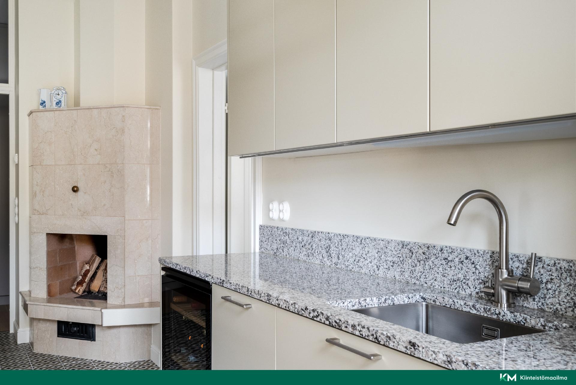 Yrjönkatu 25, Kamppi, Helsinki