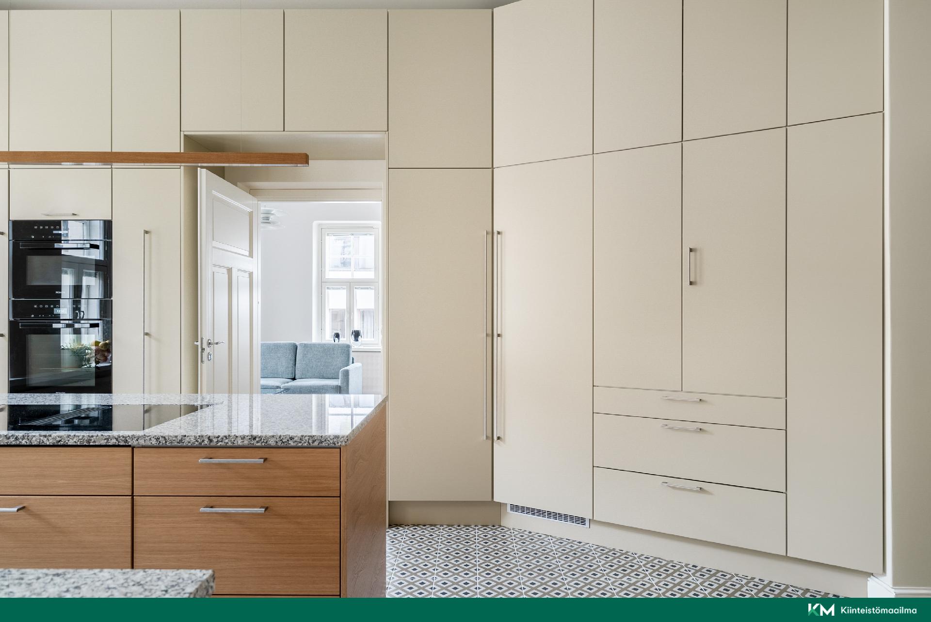 Yrjönkatu 25, Kamppi, Helsinki