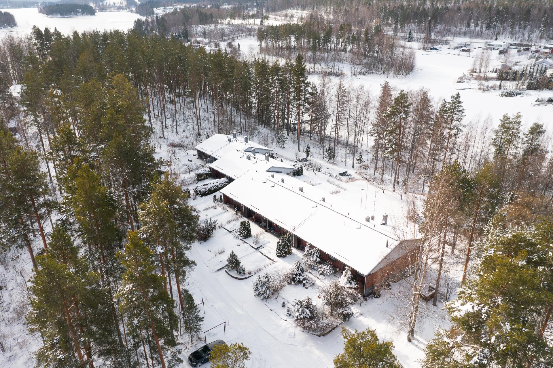 Varaslahdentie 10, Vaajakoski, Jyväskylä