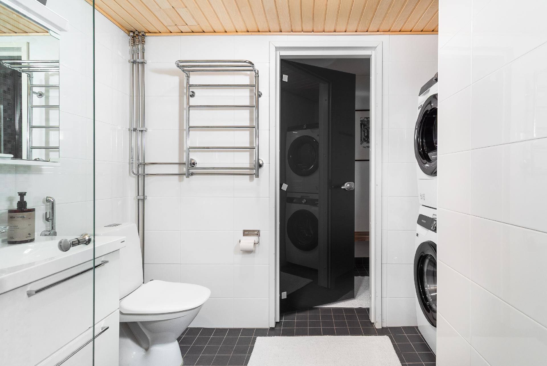 Varaslahdentie 10, Vaajakoski, Jyväskylä