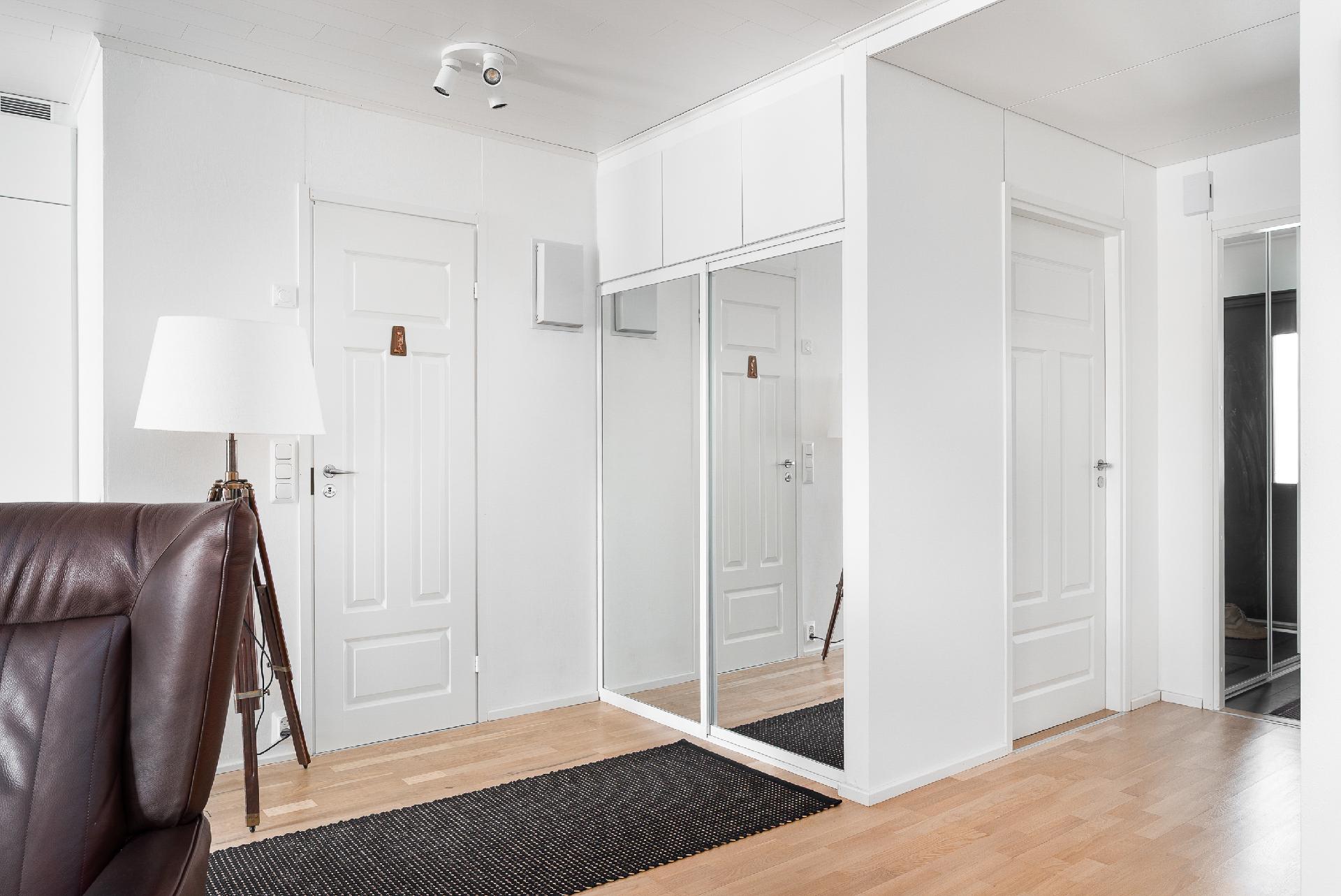 Varaslahdentie 10, Vaajakoski, Jyväskylä