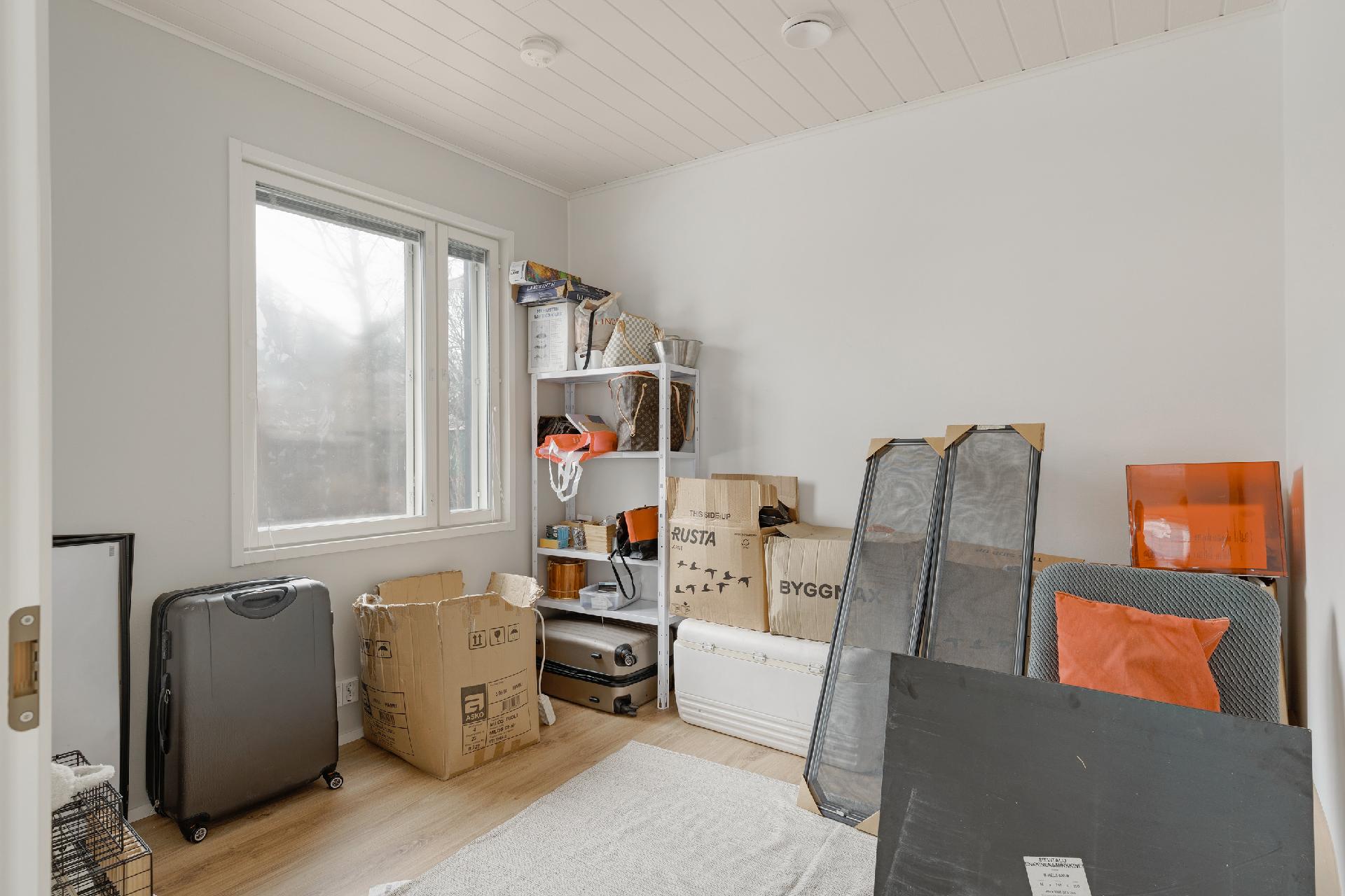 Pyökkikuja 3, Vanha Koivukylä, Vantaa