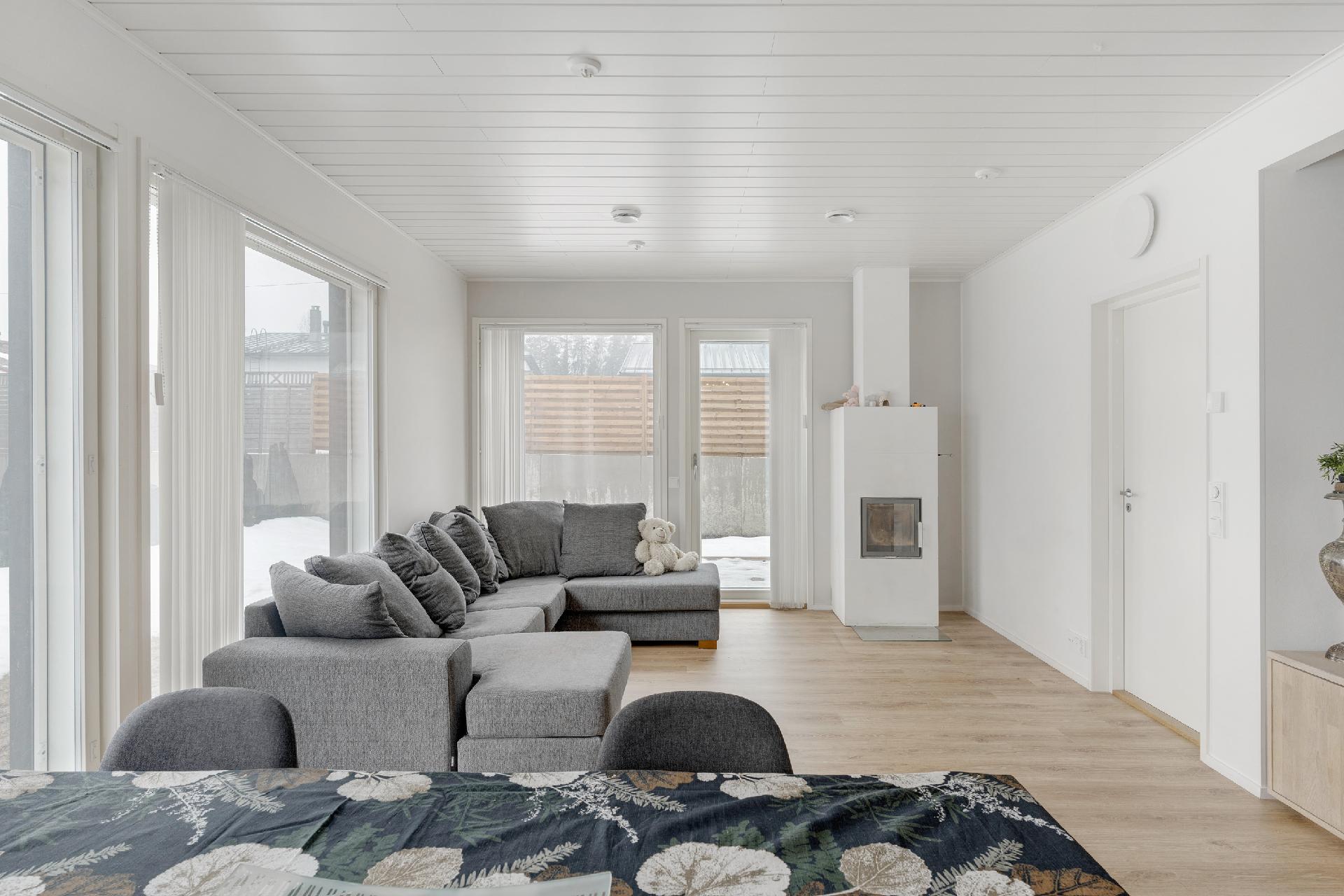 Pyökkikuja 3, Vanha Koivukylä, Vantaa