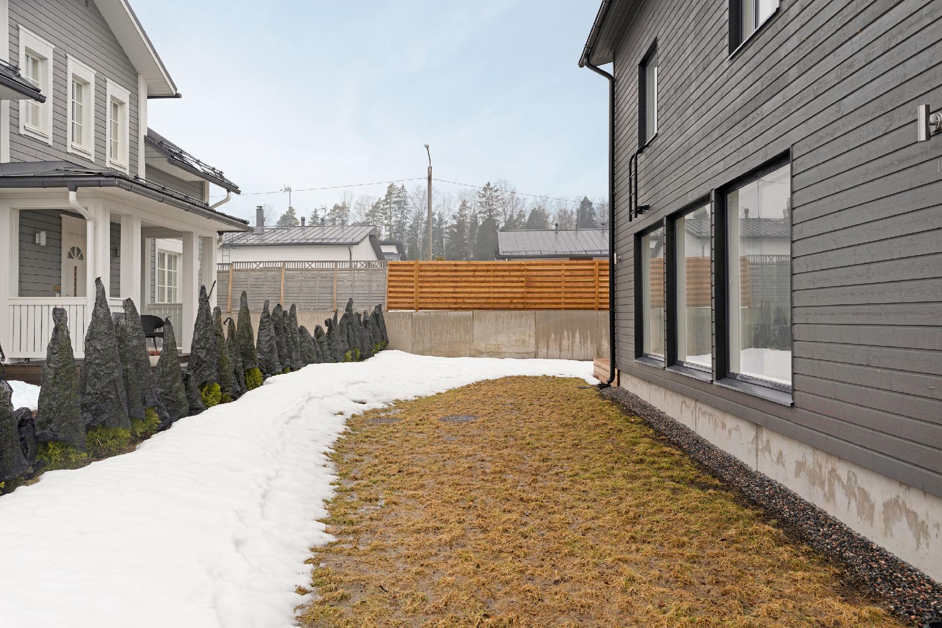 Pyökkikuja 3, Vanha Koivukylä, Vantaa