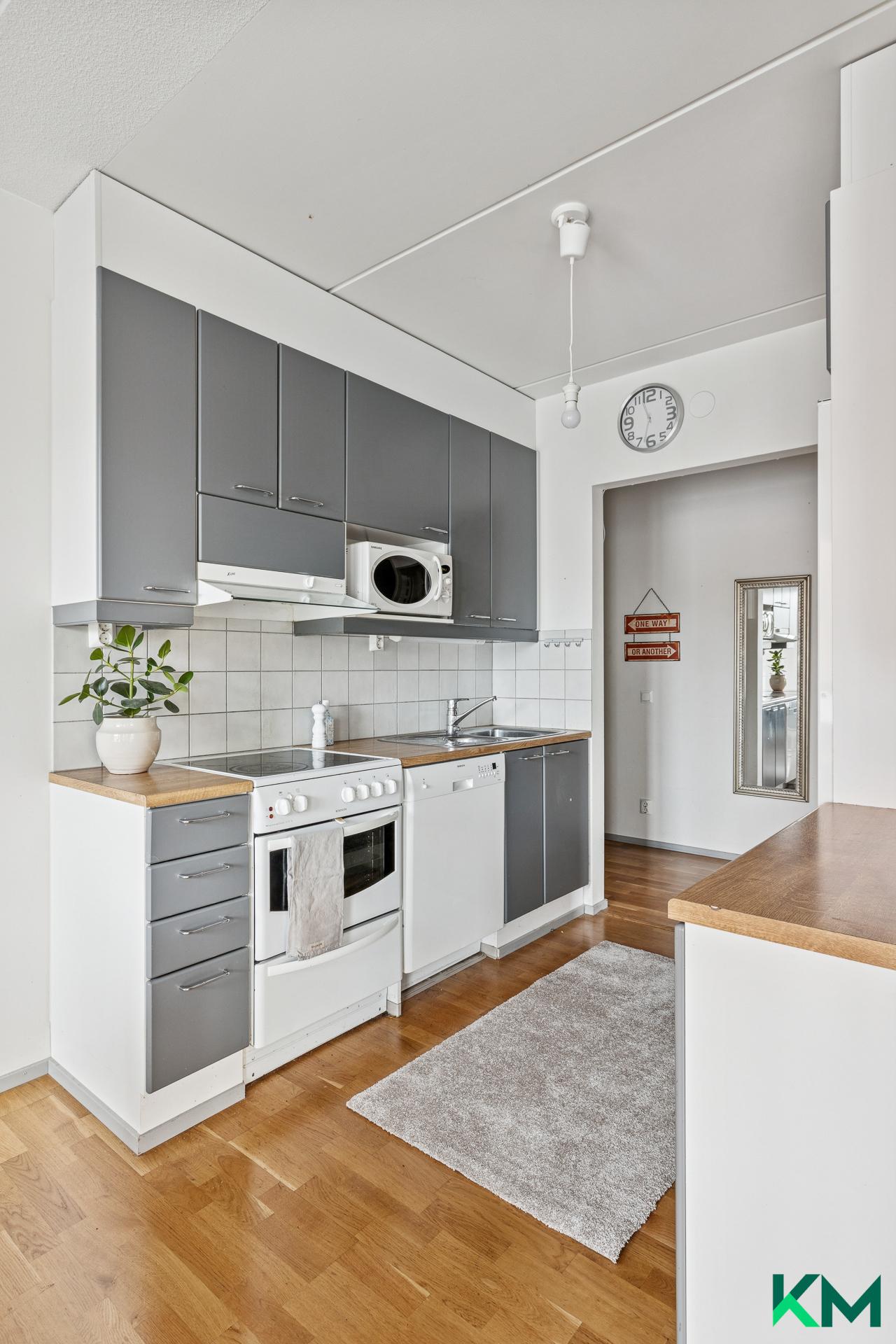 Aurinkotuulenkatu 17, Aurinkolahti, Helsinki