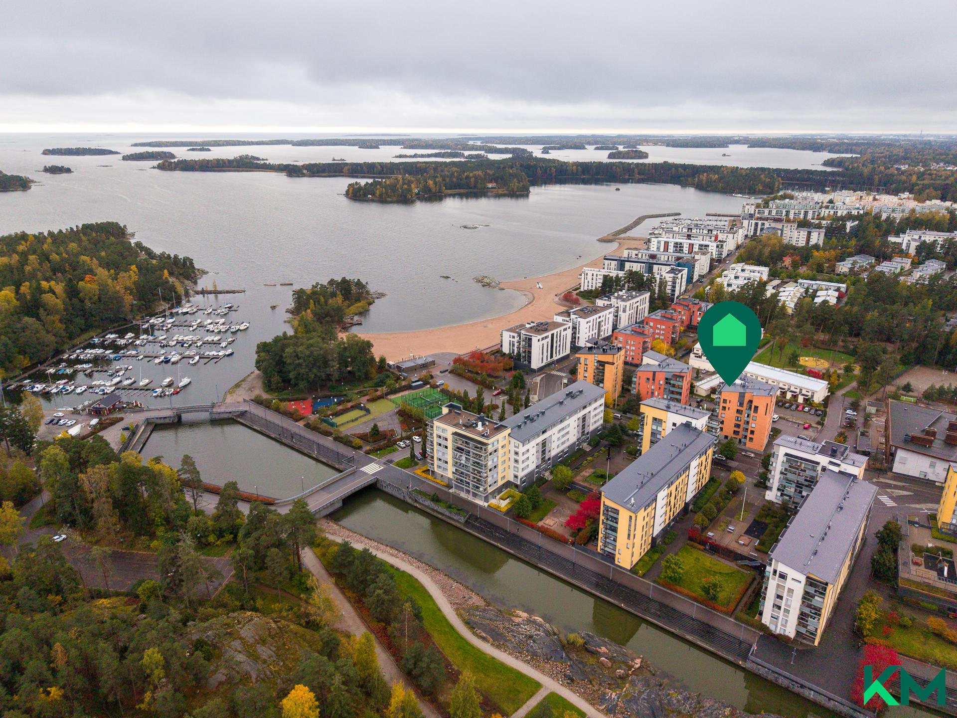 Aurinkotuulenkatu 17, Aurinkolahti, Helsinki