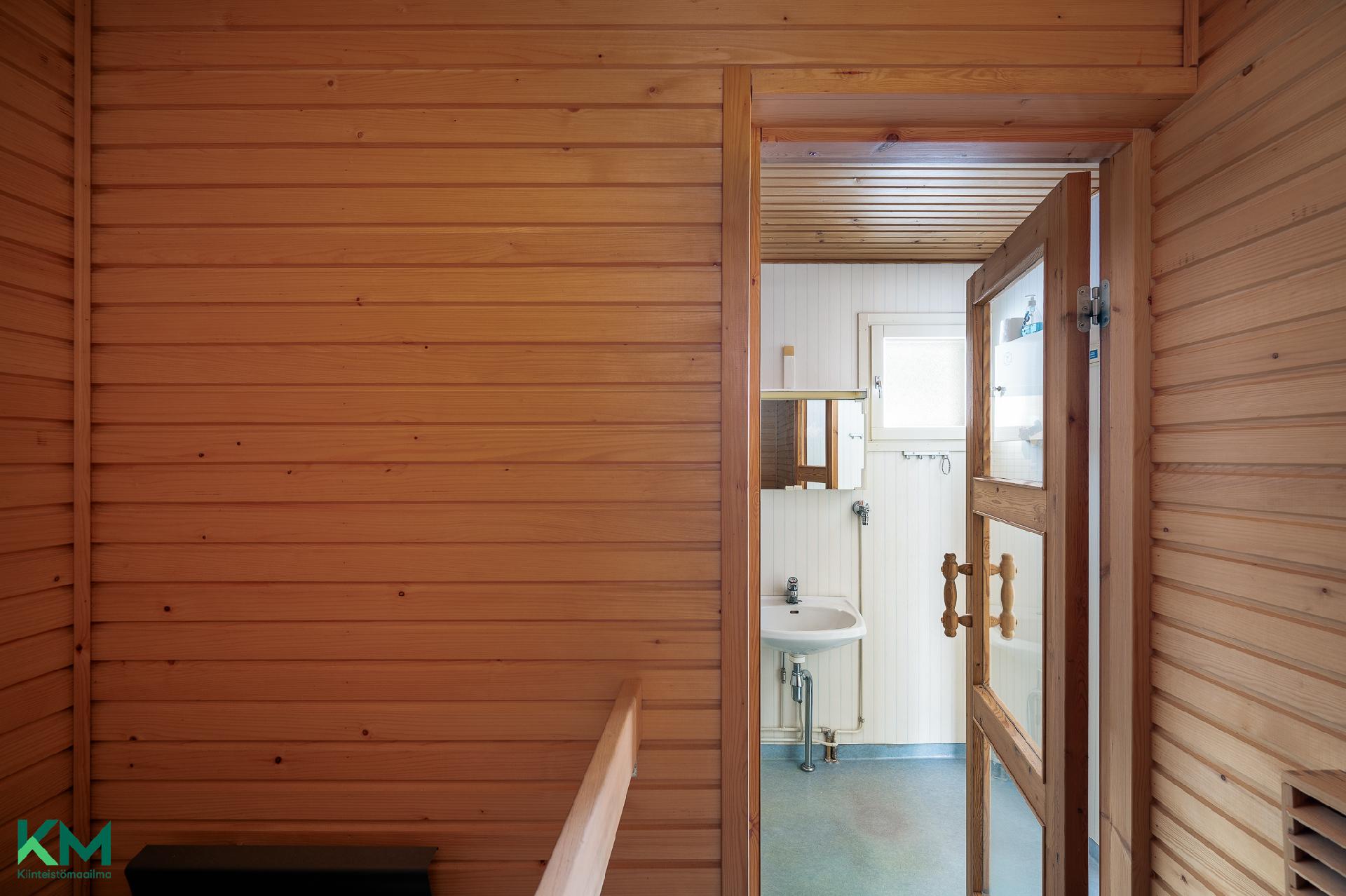 Hakatie 1, Pappila, Padasjoki