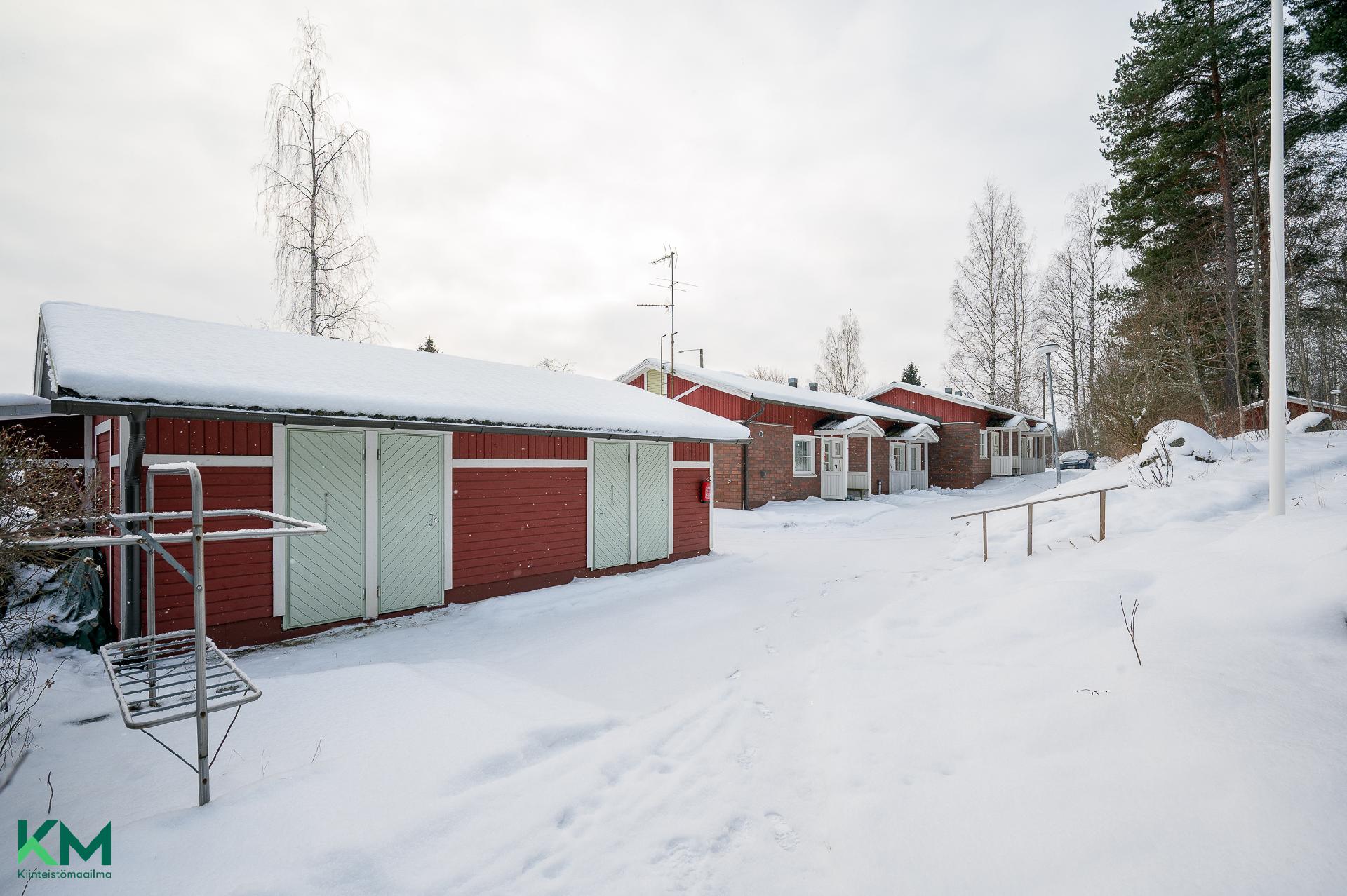 Hakatie 1, Pappila, Padasjoki