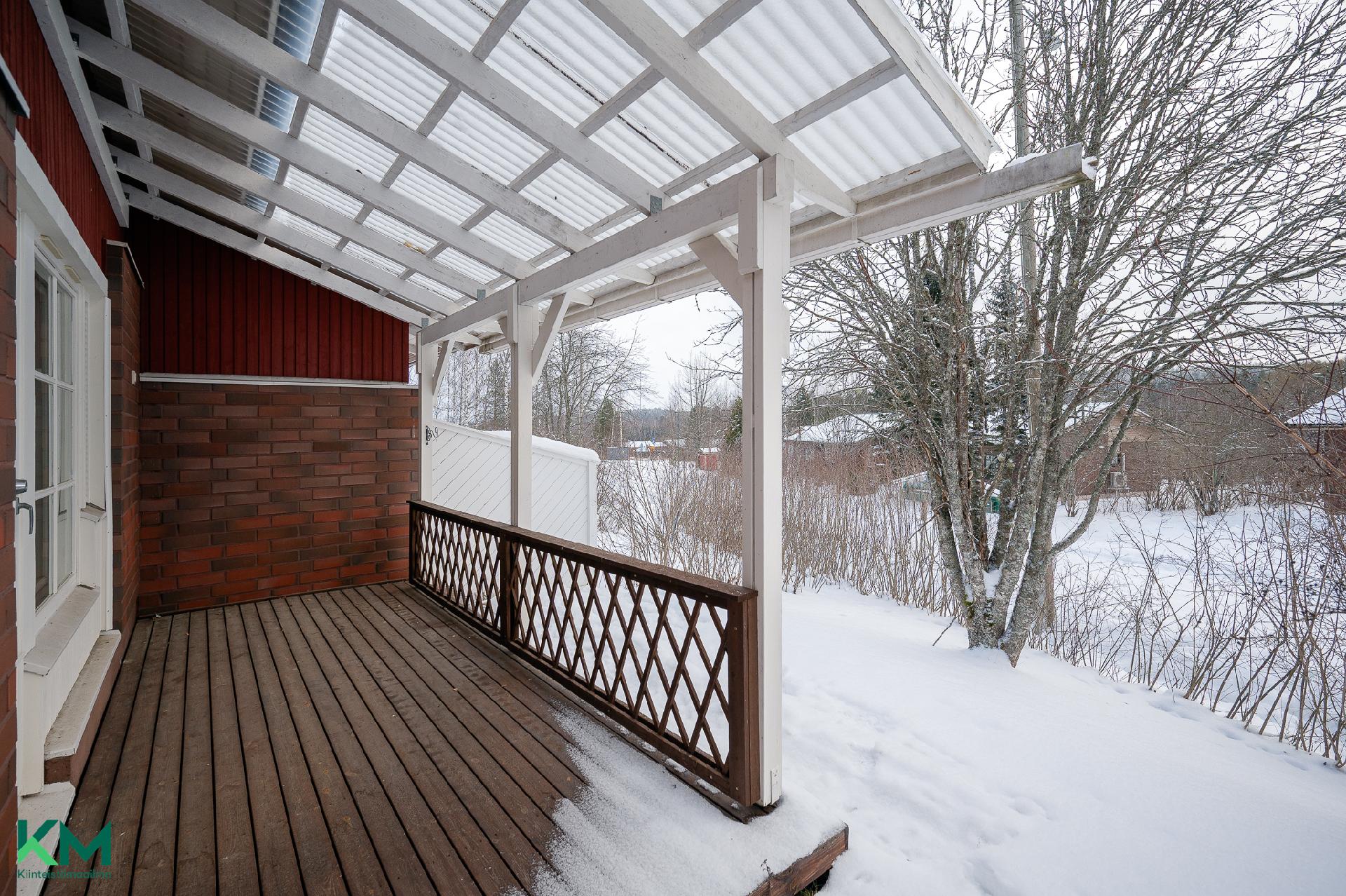 Hakatie 1, Pappila, Padasjoki