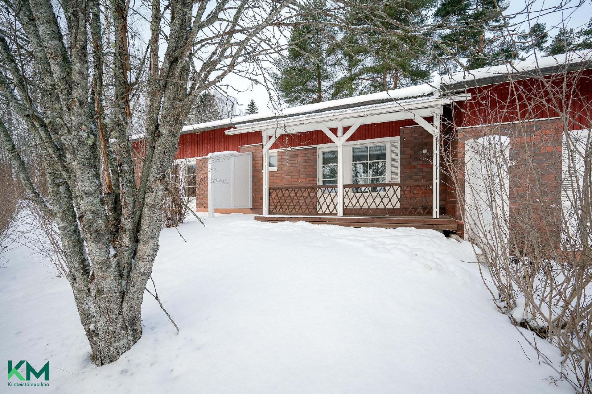 Hakatie 1, Pappila, Padasjoki