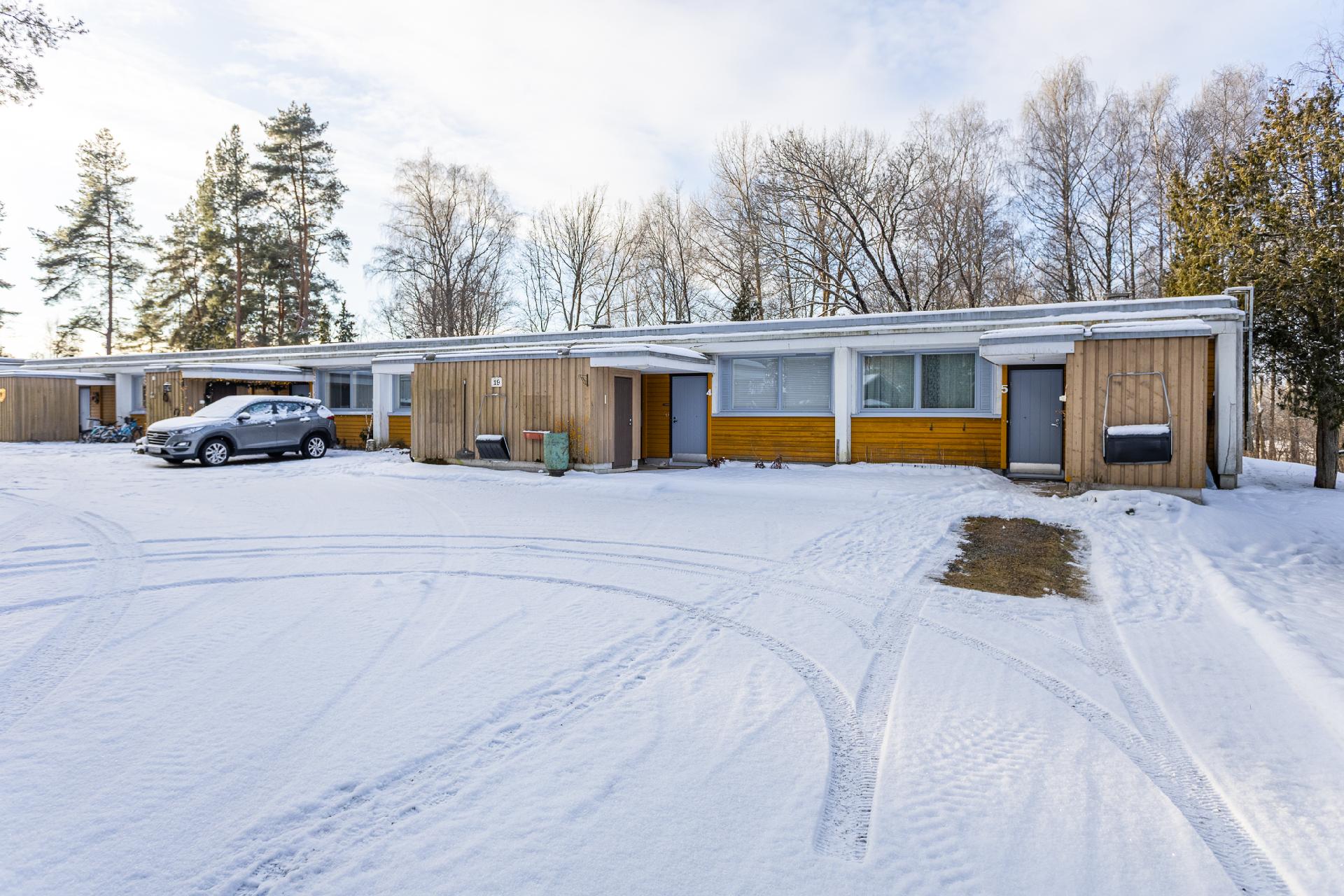 Kirkonmäki 3, 15, 19, 23, Sääksmäki, Valkeakoski