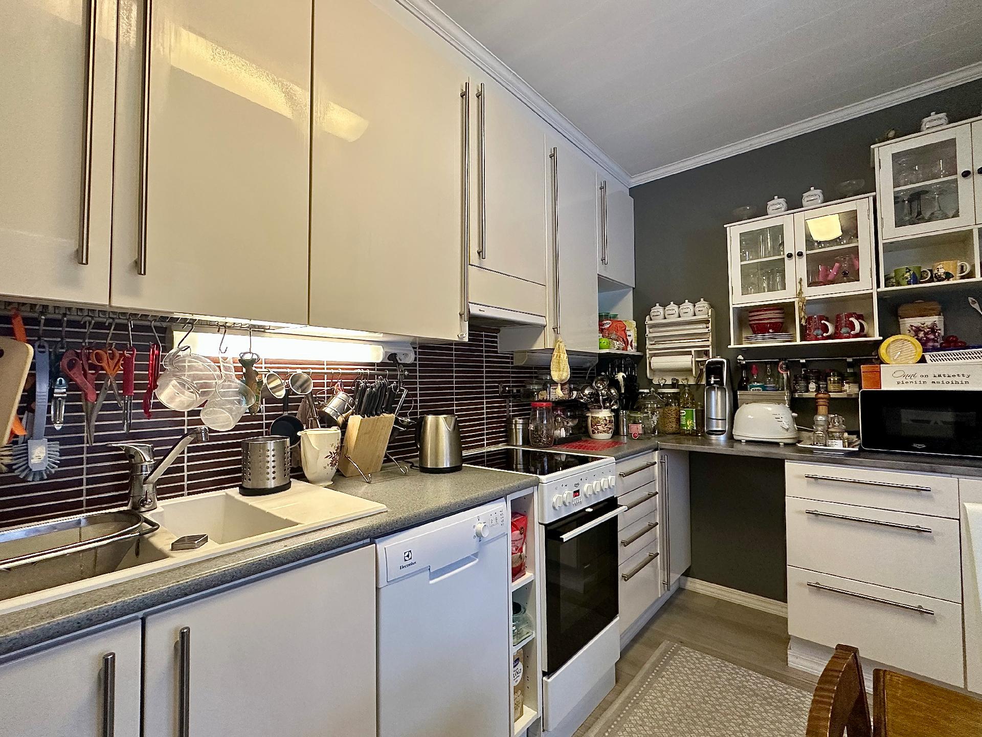 Kantakatu 2, Petsamo, Riihimäki