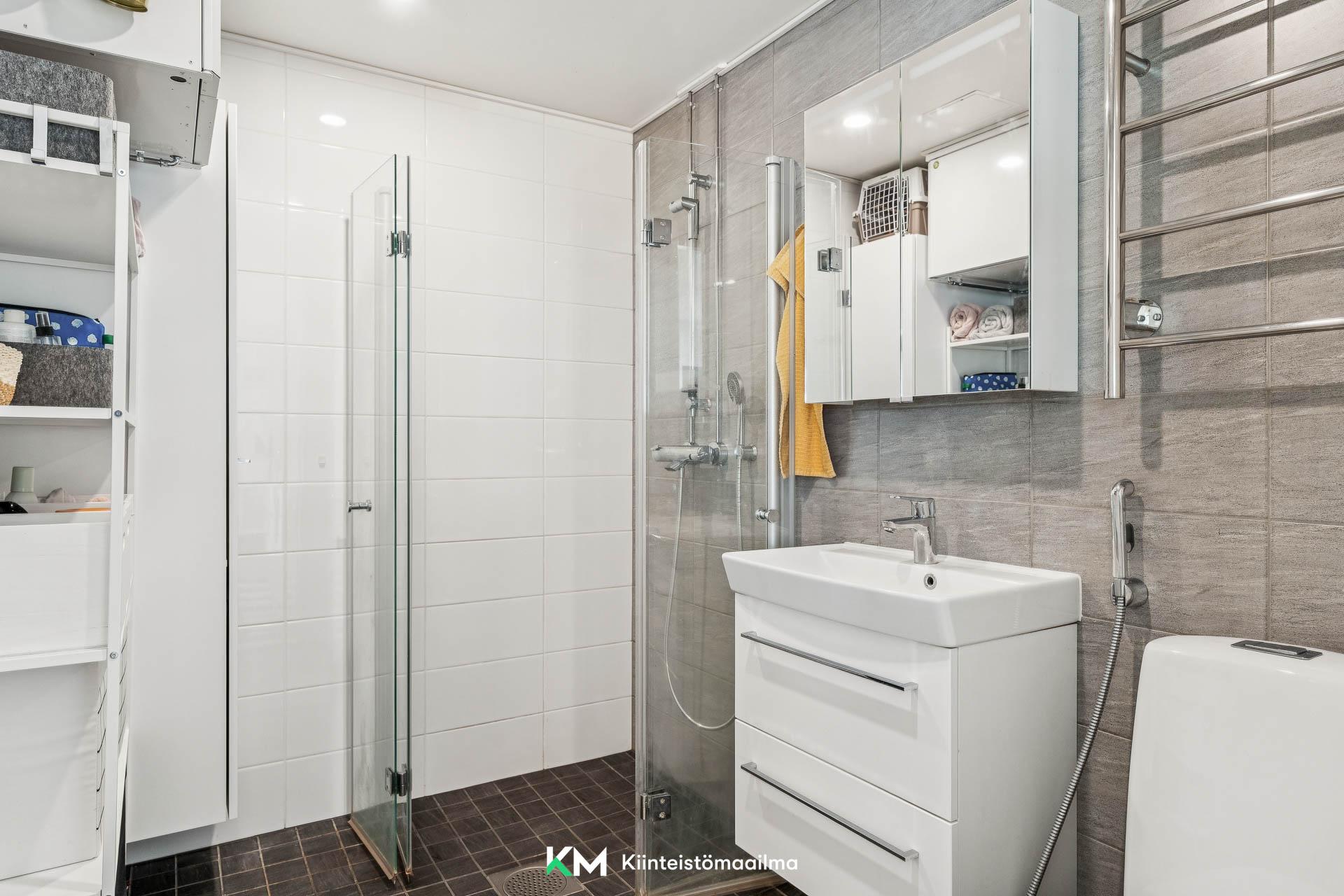 Azorienkuja 1, Jätkäsaari, Helsinki