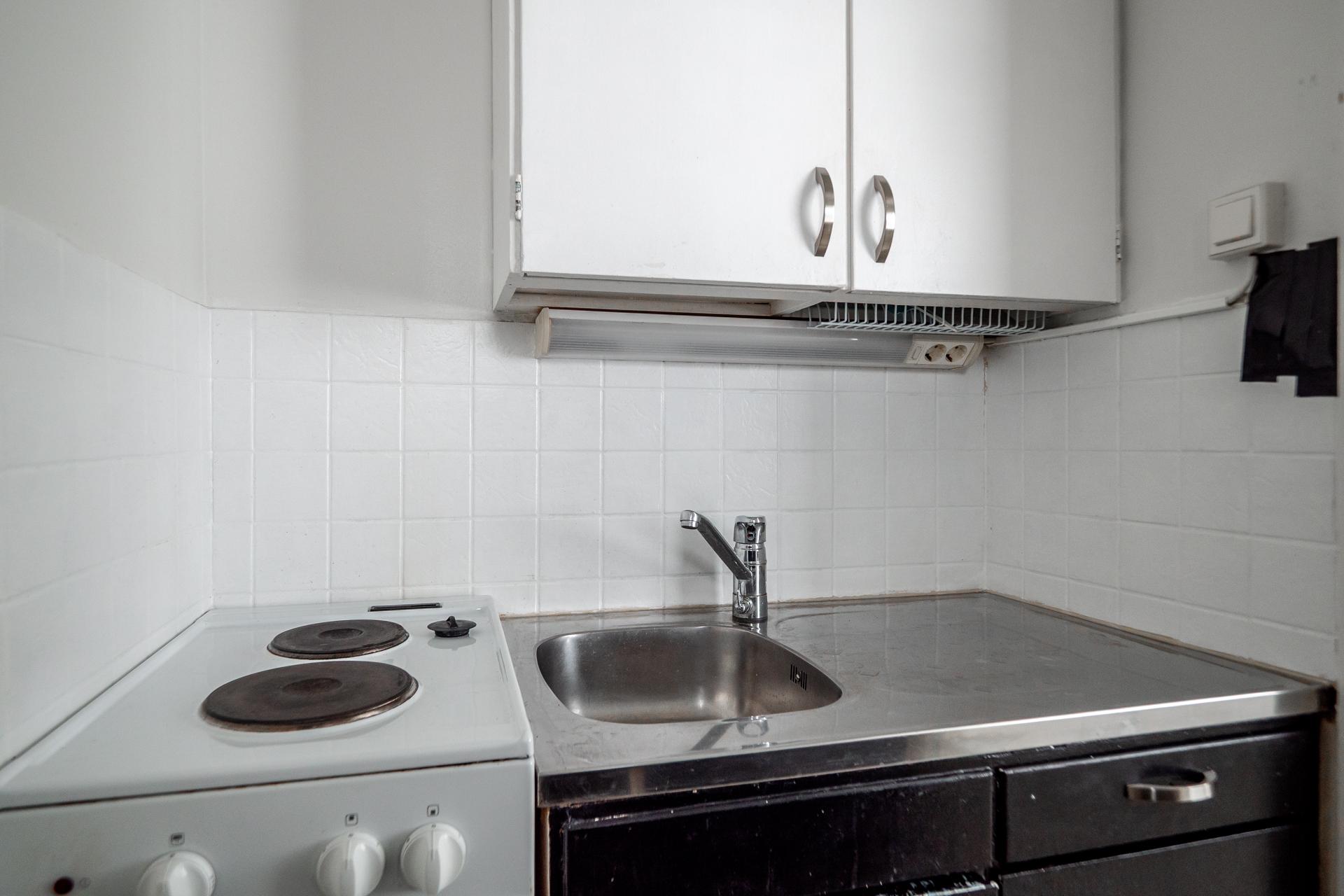 Tarkka-ampujankatu 16, Heinäpää, Oulu