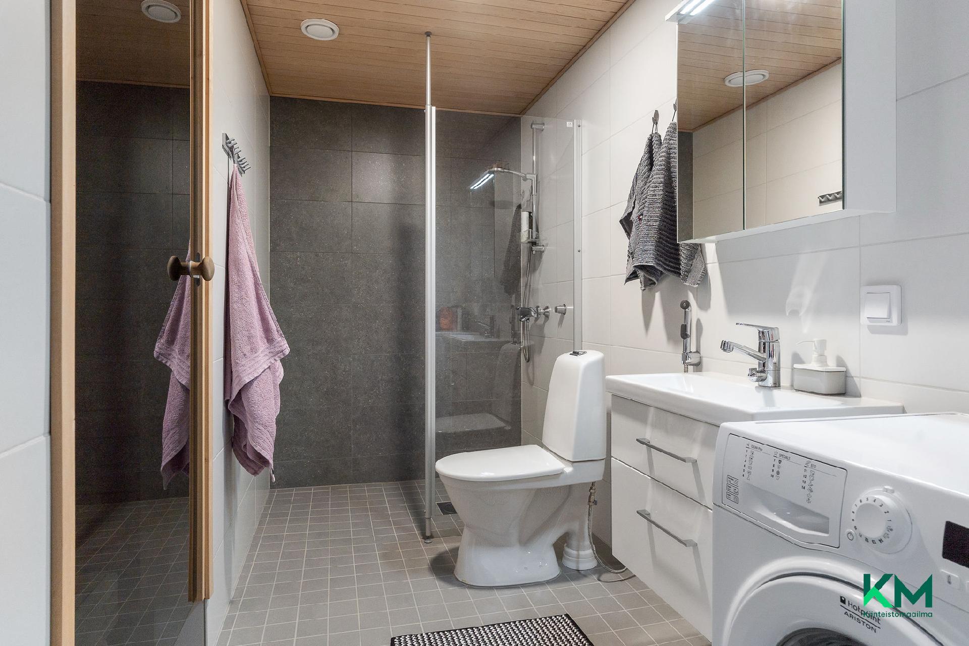 Puusepäntie 48, Pikonkangas, Kangasala