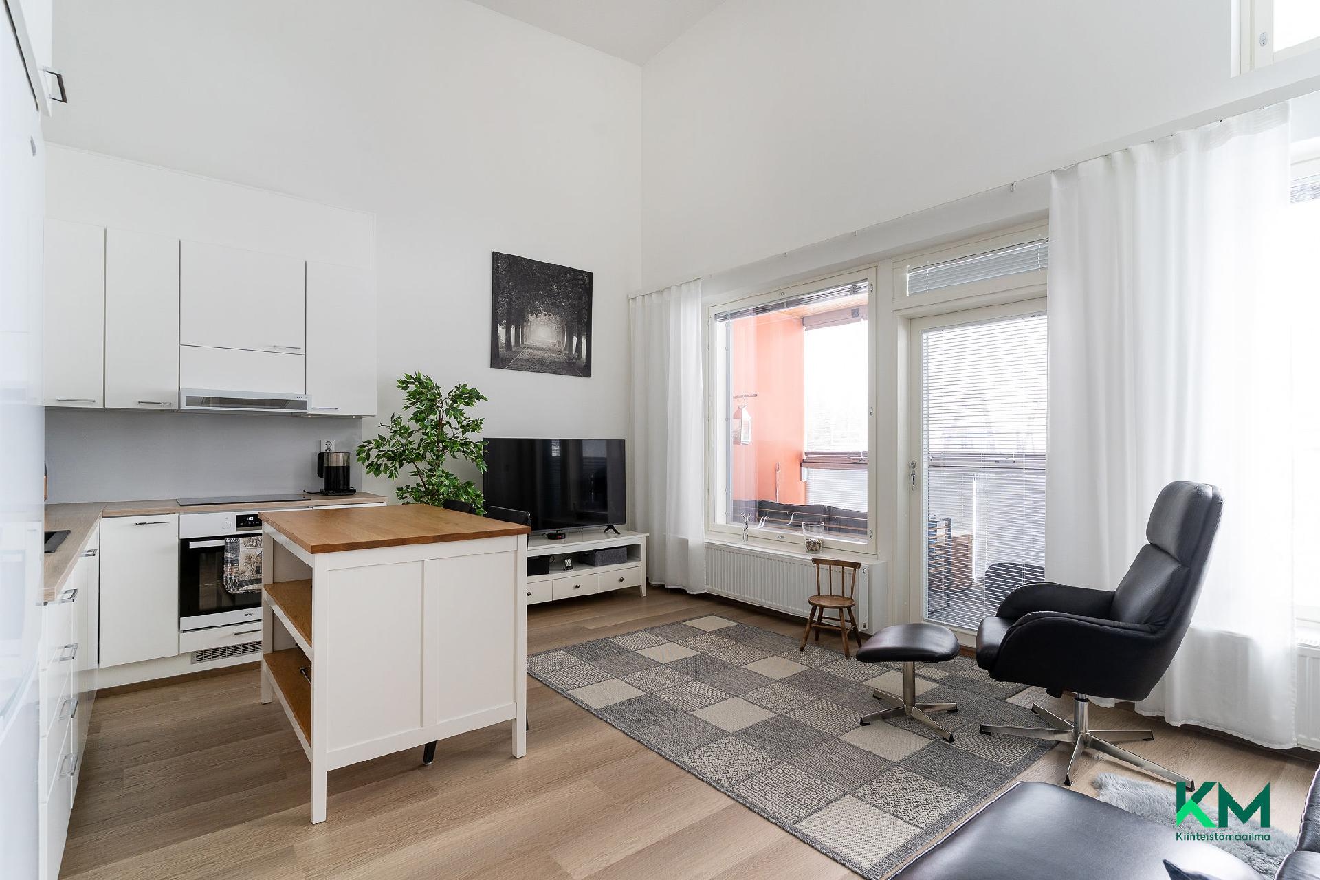 Puusepäntie 48, Pikonkangas, Kangasala