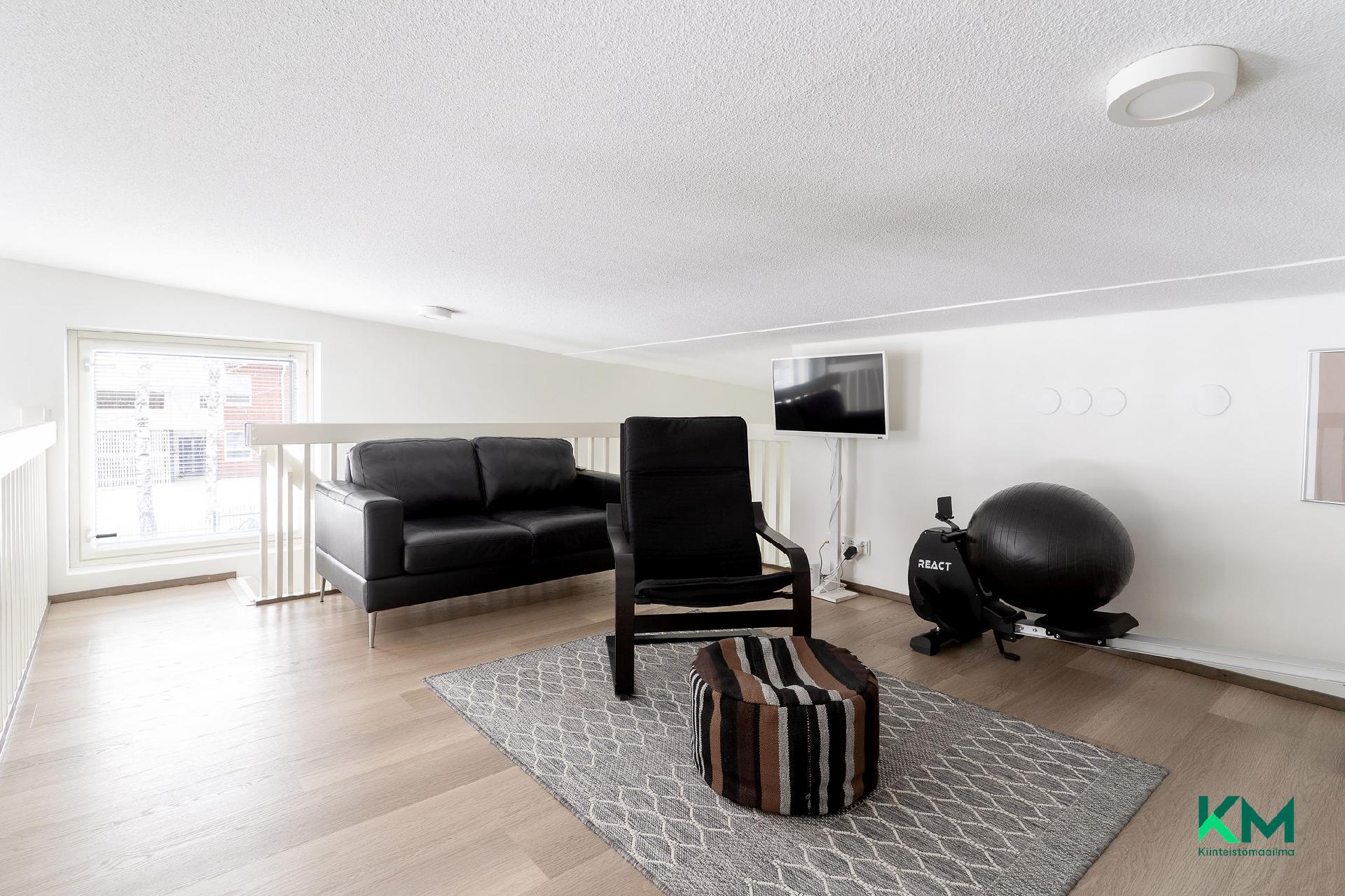 Puusepäntie 48, Pikonkangas, Kangasala