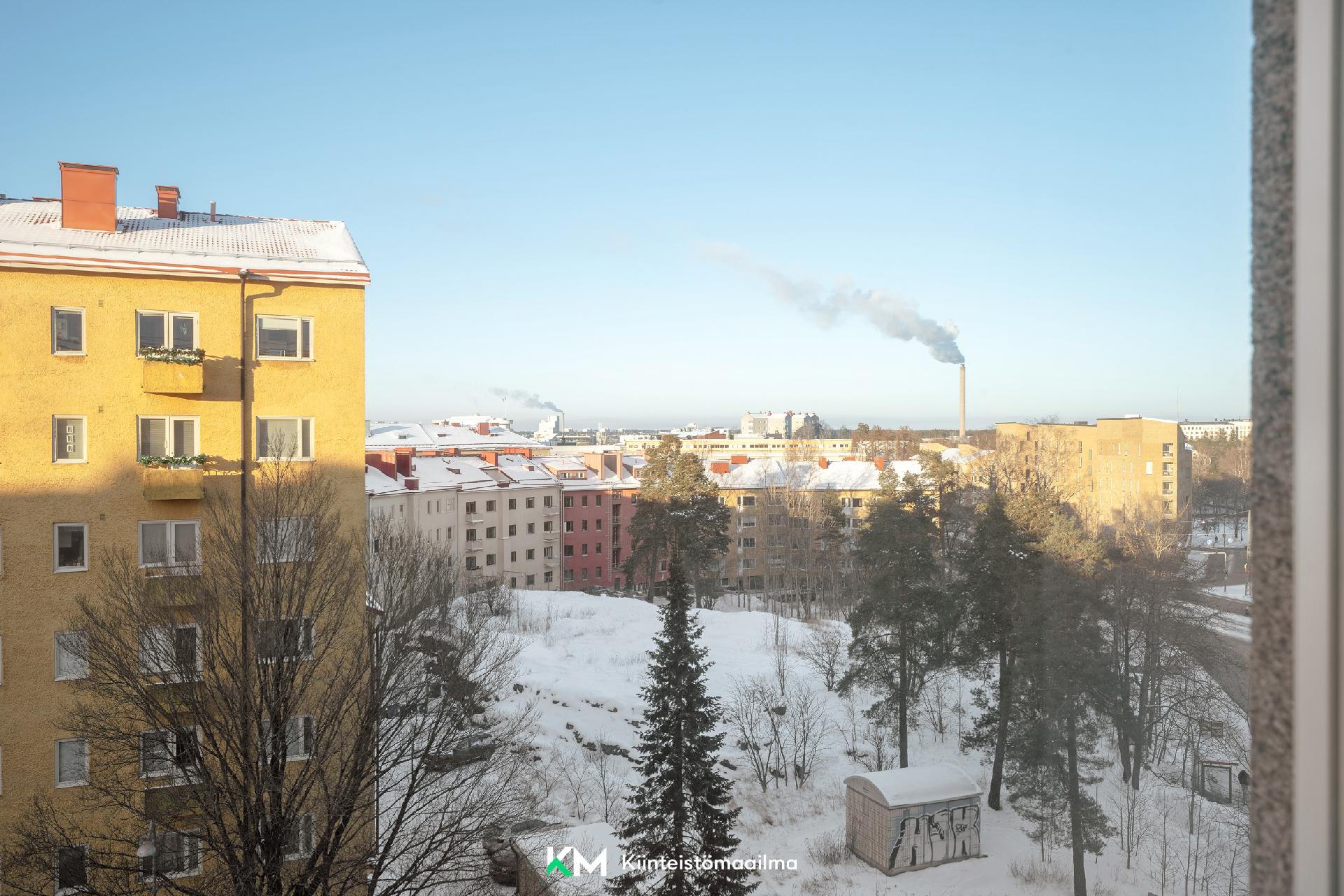 Avarat vehreät näkymät korkealta!