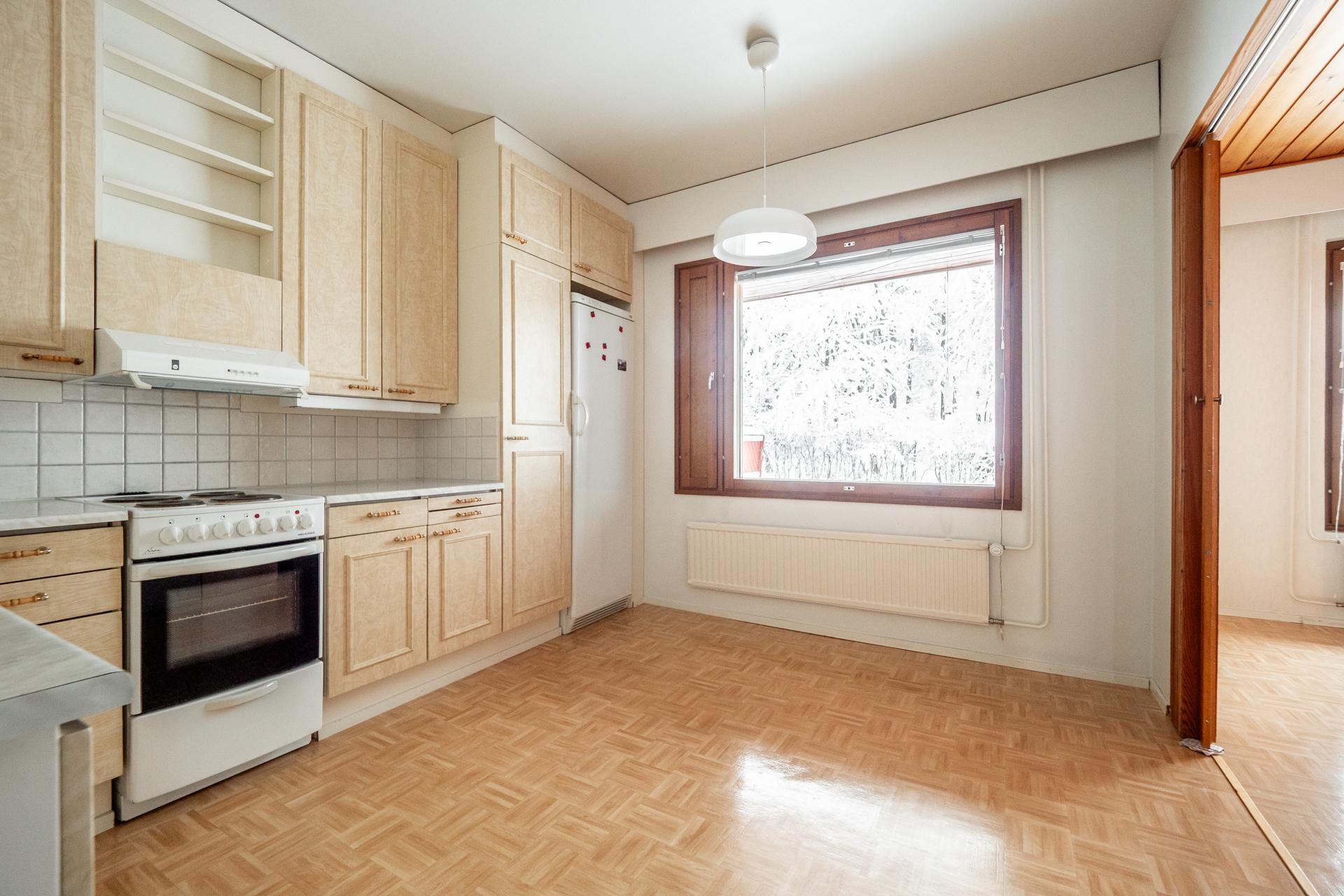 Välskärintie 4, Hönttämäki, Oulu