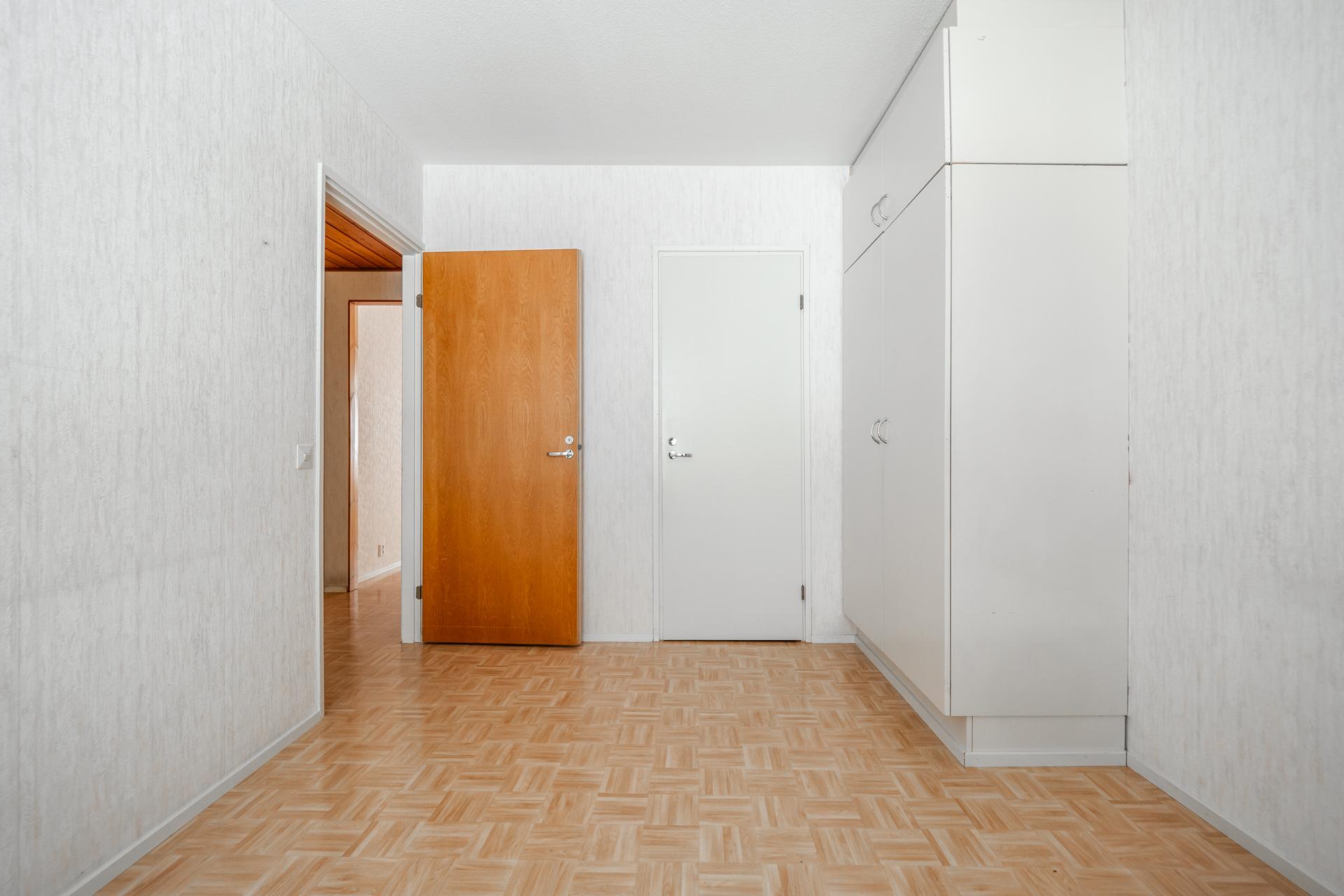 Välskärintie 4, Hönttämäki, Oulu