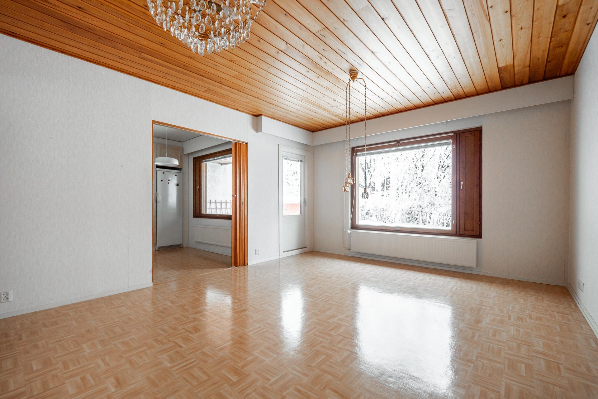 Välskärintie 4, Hönttämäki, Oulu