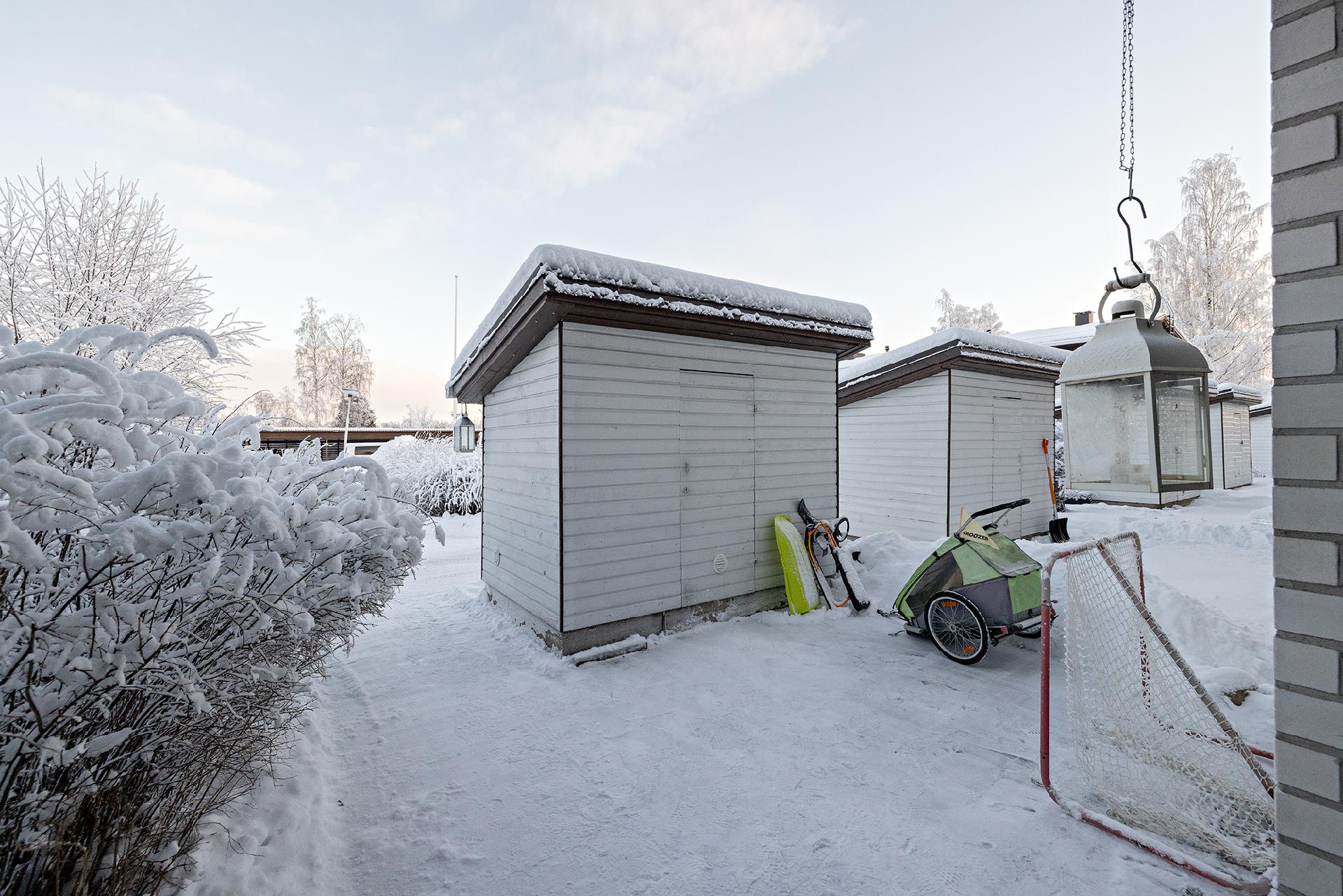 Lahnatie 12, Pyykösjärvi, Oulu