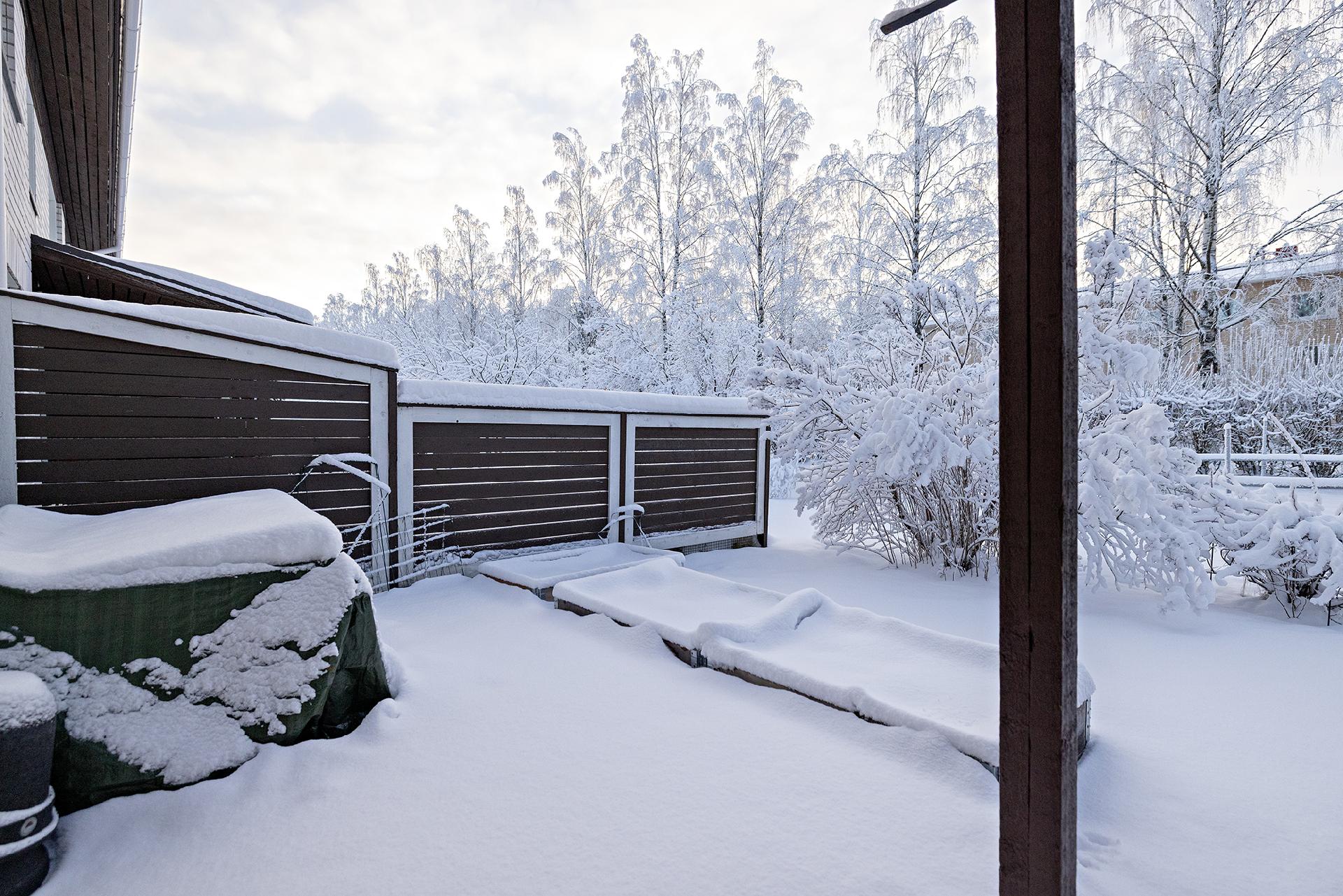 Lahnatie 12, Pyykösjärvi, Oulu