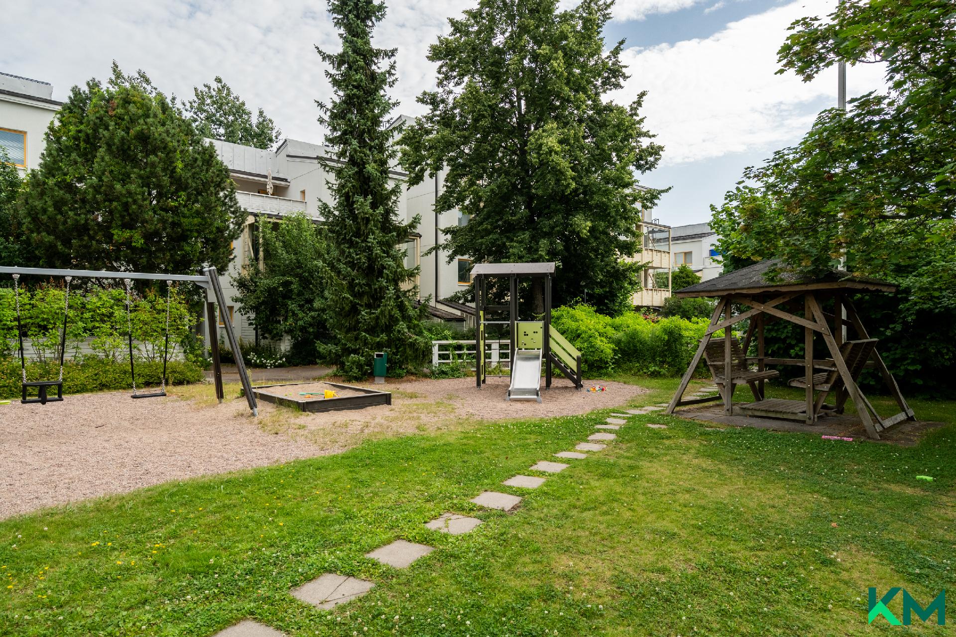 Karpalokuja 5, Kurkimäki, Helsinki