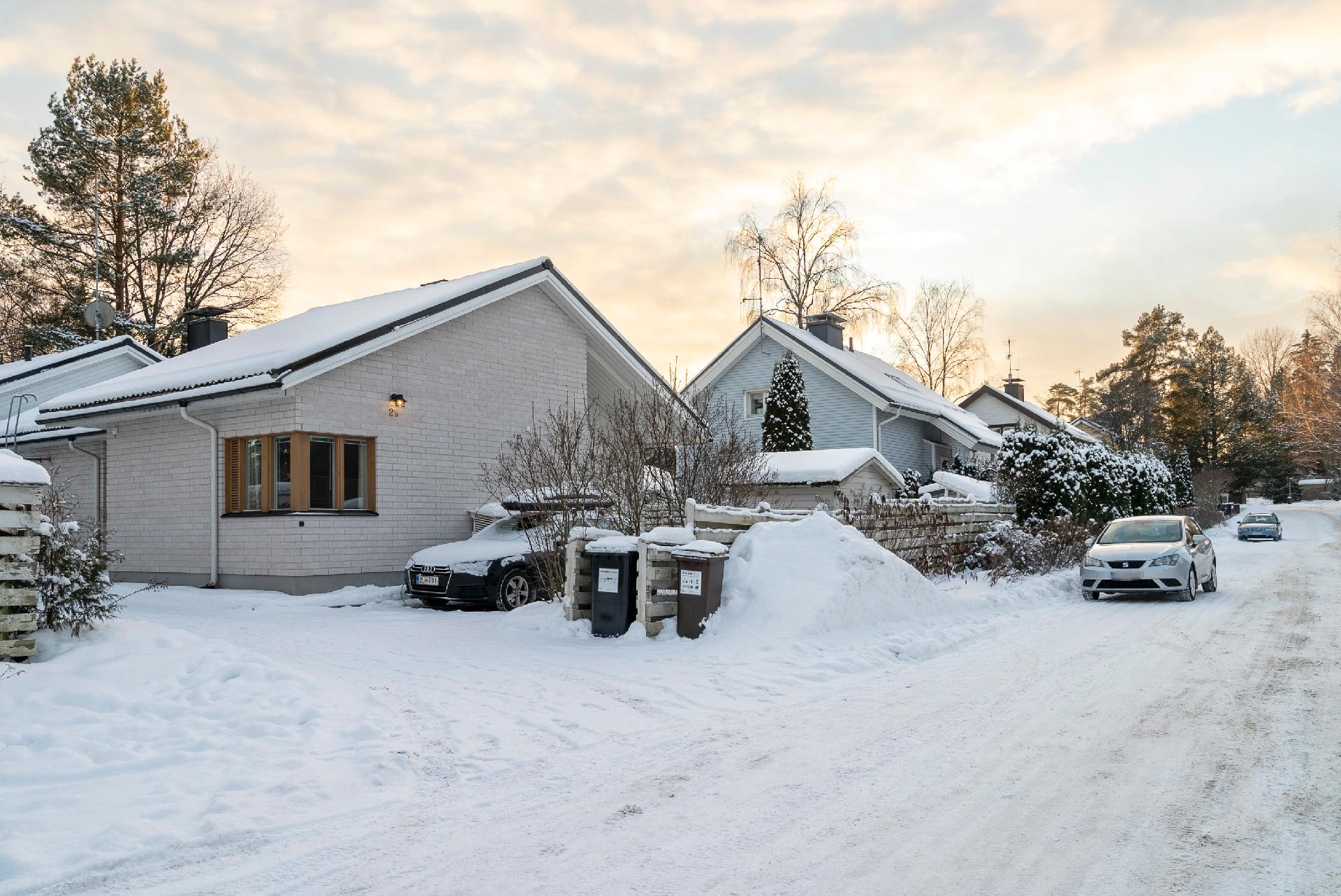 Tervastie 2b, Paloheinä, Helsinki