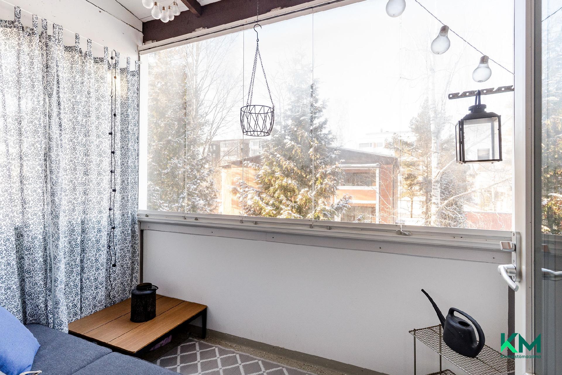 Isolukontie 4, Suorama, Kangasala