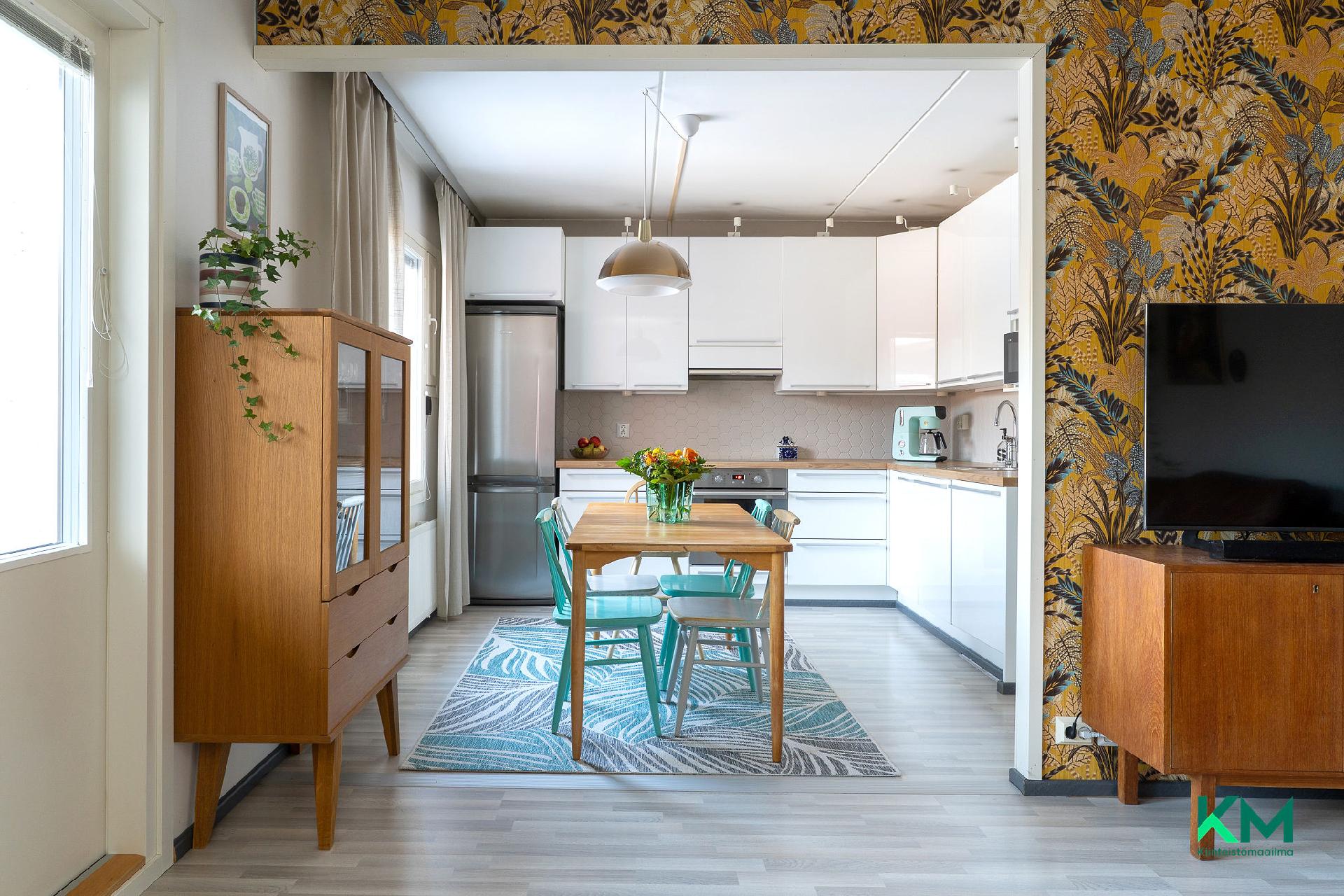 Isolukontie 4, Suorama, Kangasala