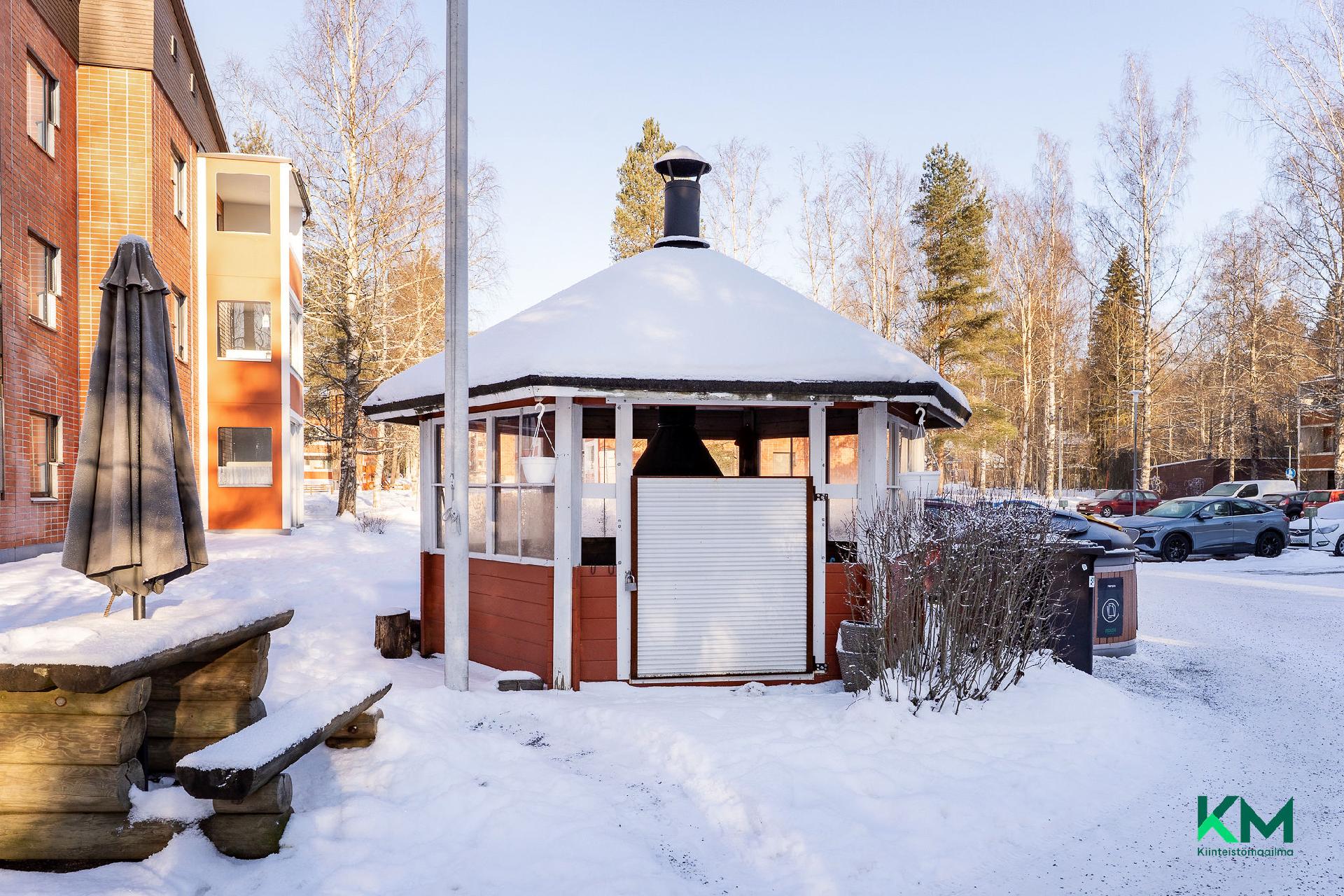 Isolukontie 4, Suorama, Kangasala