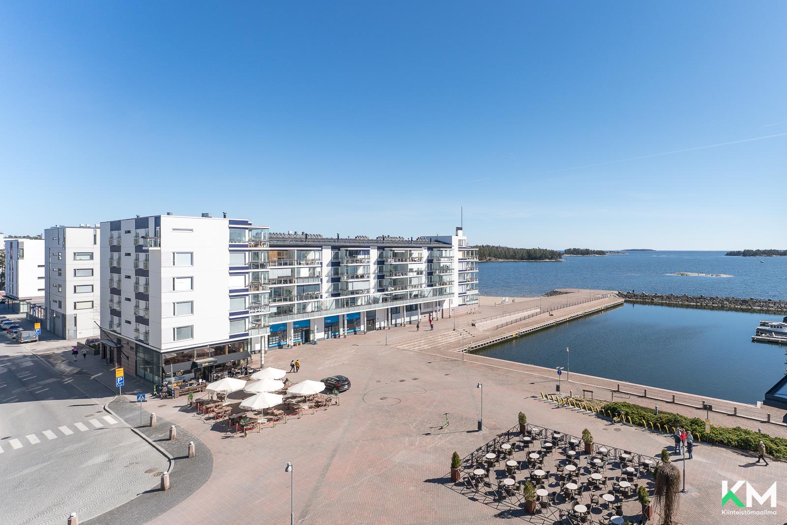 Aurinkoranta 8, Aurinkolahti, Helsinki