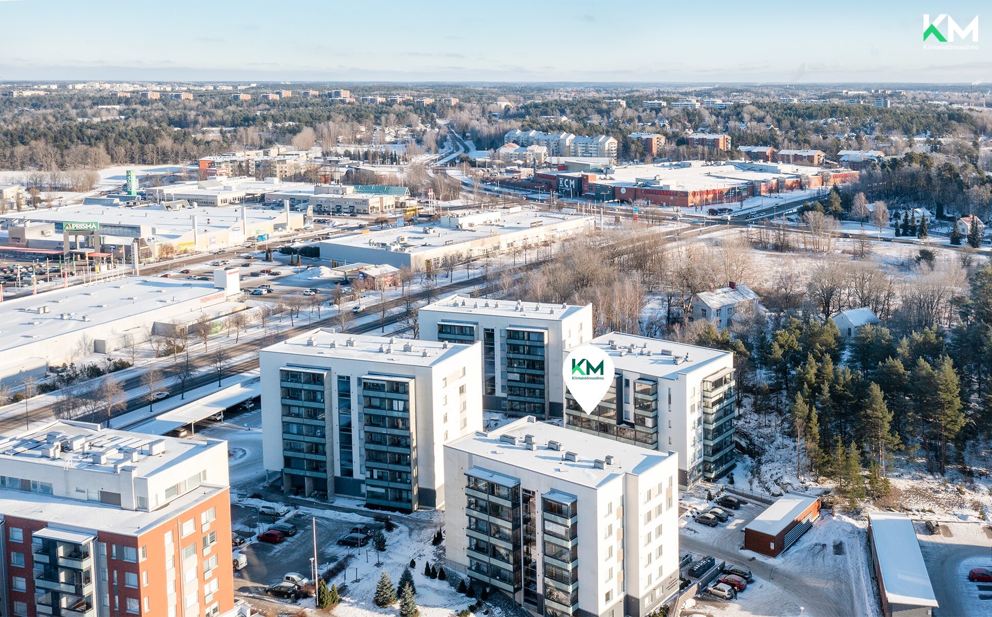 Kaupat ja palvelut lähellä