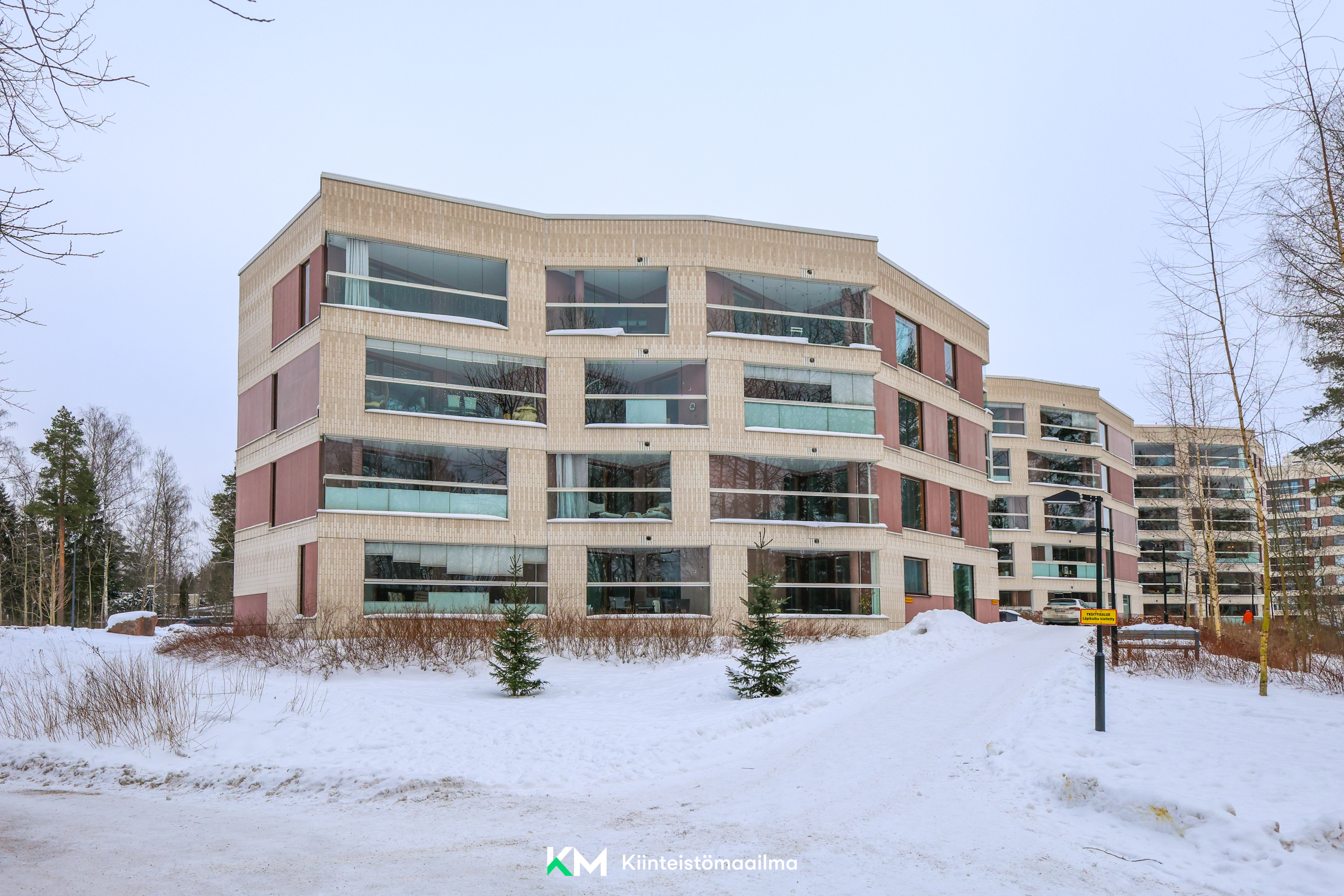 Suvikummuntie 1, Tapiola, Espoo