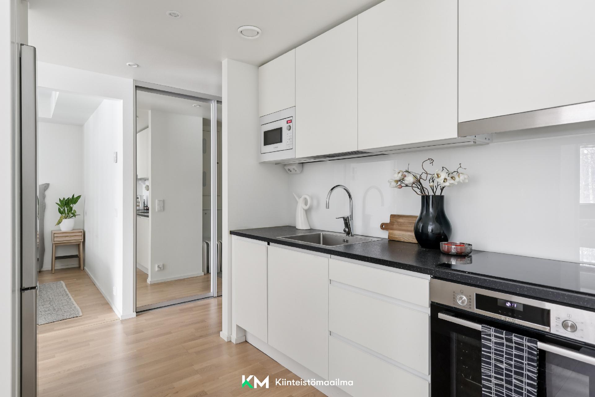 Suvikummuntie 1, Tapiola, Espoo